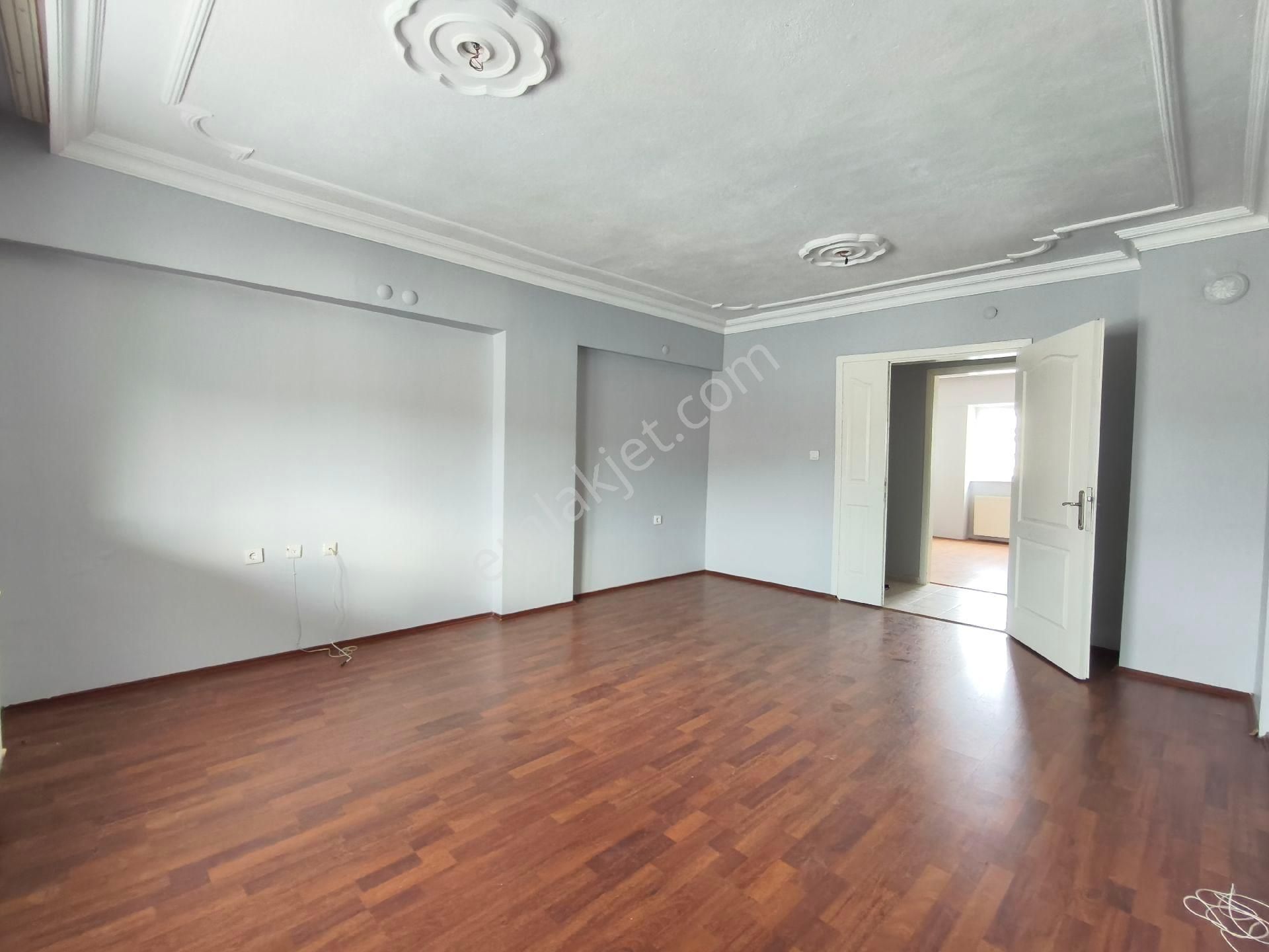 Pera'dan Sultandere 75.yıl Mahallesi Kiralık 3+1 Bakımlı Daire - Görsel 7