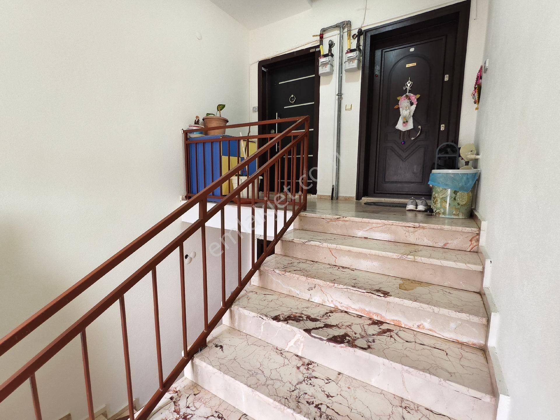 Pera'dan Sultandere 75.yıl Mahallesi Kiralık 3+1 Bakımlı Daire - Görsel 3