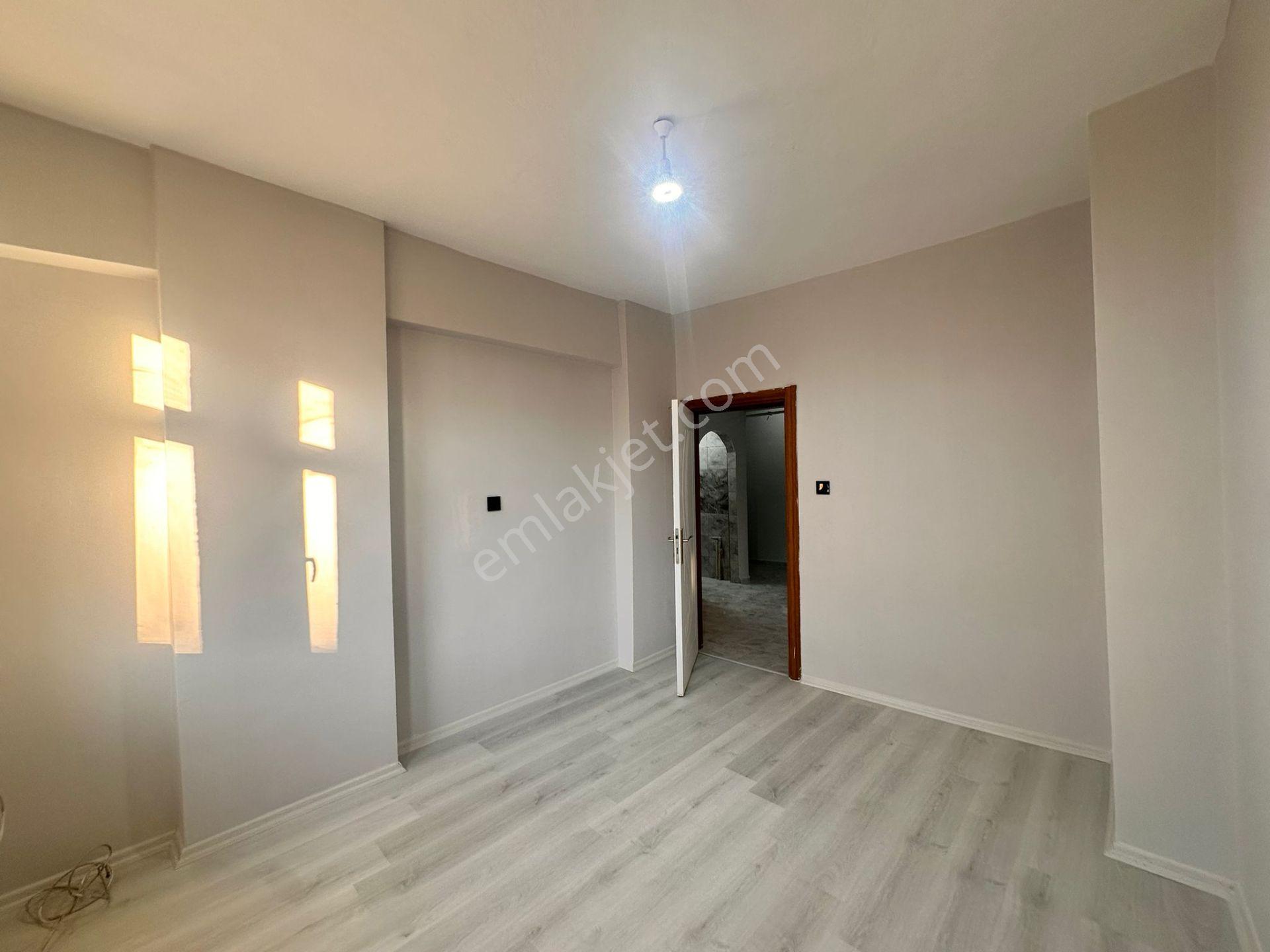 Mevlana Halit Mahallesi Polis Okulu Arka Tarafında Full Bakımlı Kooperatif 3+1 Satılık Daire - Görsel 2