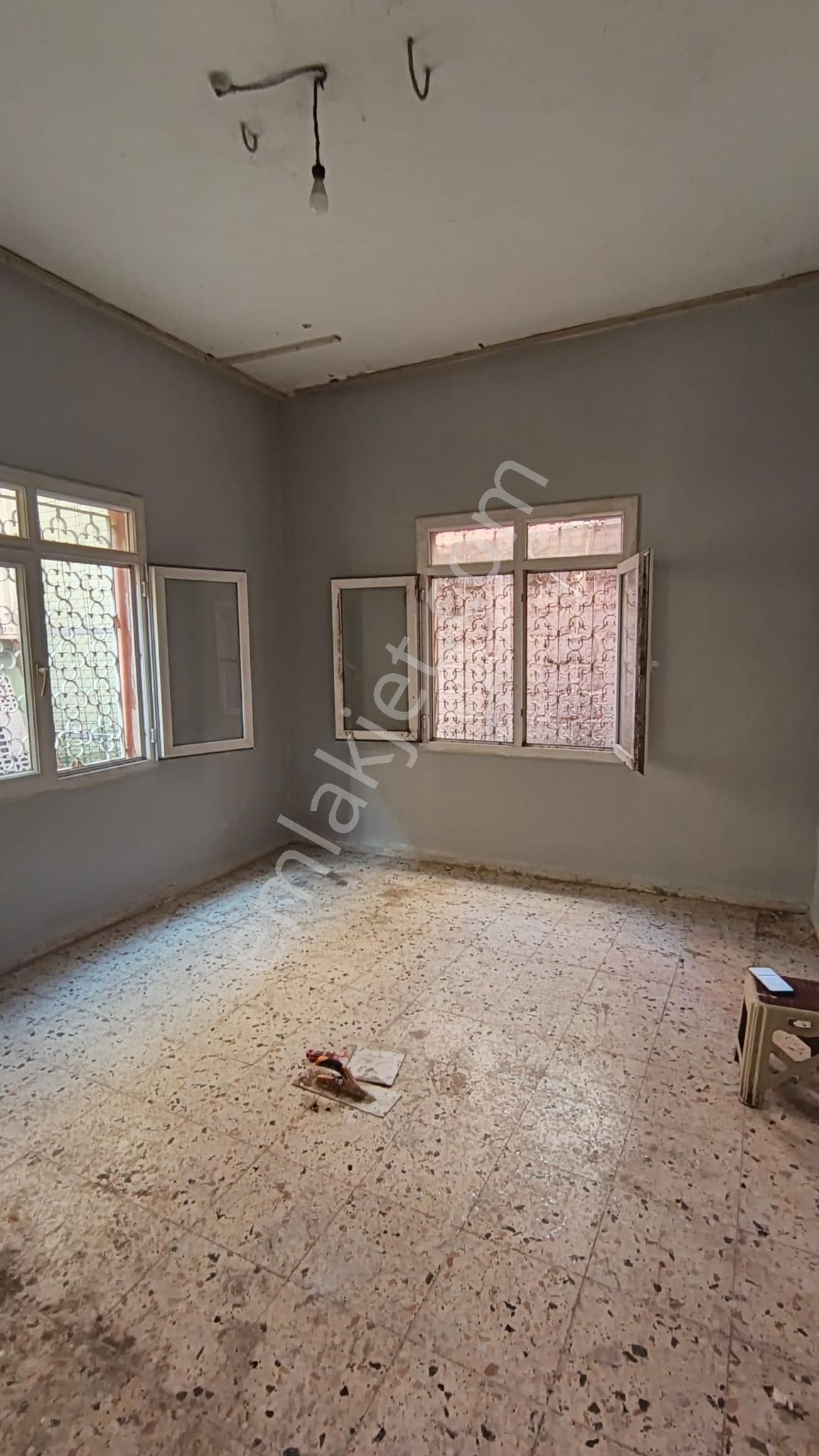 Adana Seyhan Sümerde 1+1 Kiralık Daire - Görsel 9