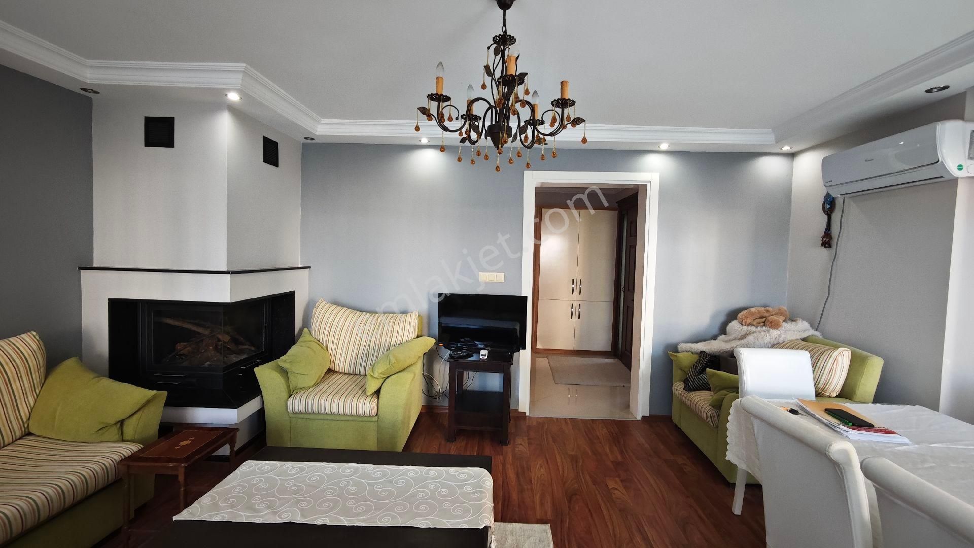 Urla Denizli Mh Havuzlu Site İçerisinde Kiralık Full Eşyalı 4+1 Villa - Görsel 17