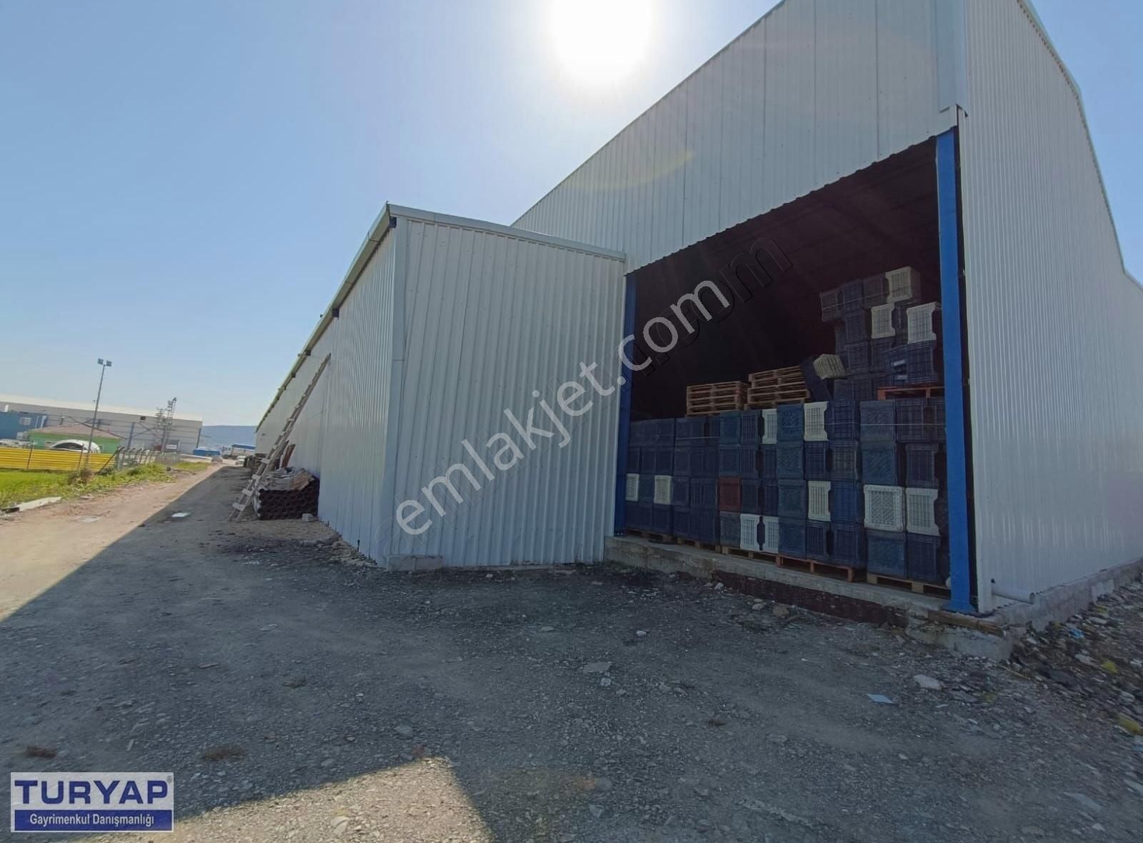 5500 Metre İçinde 4000 Metre Kapalı Alan Depo Ve Fabrika - Görsel 2