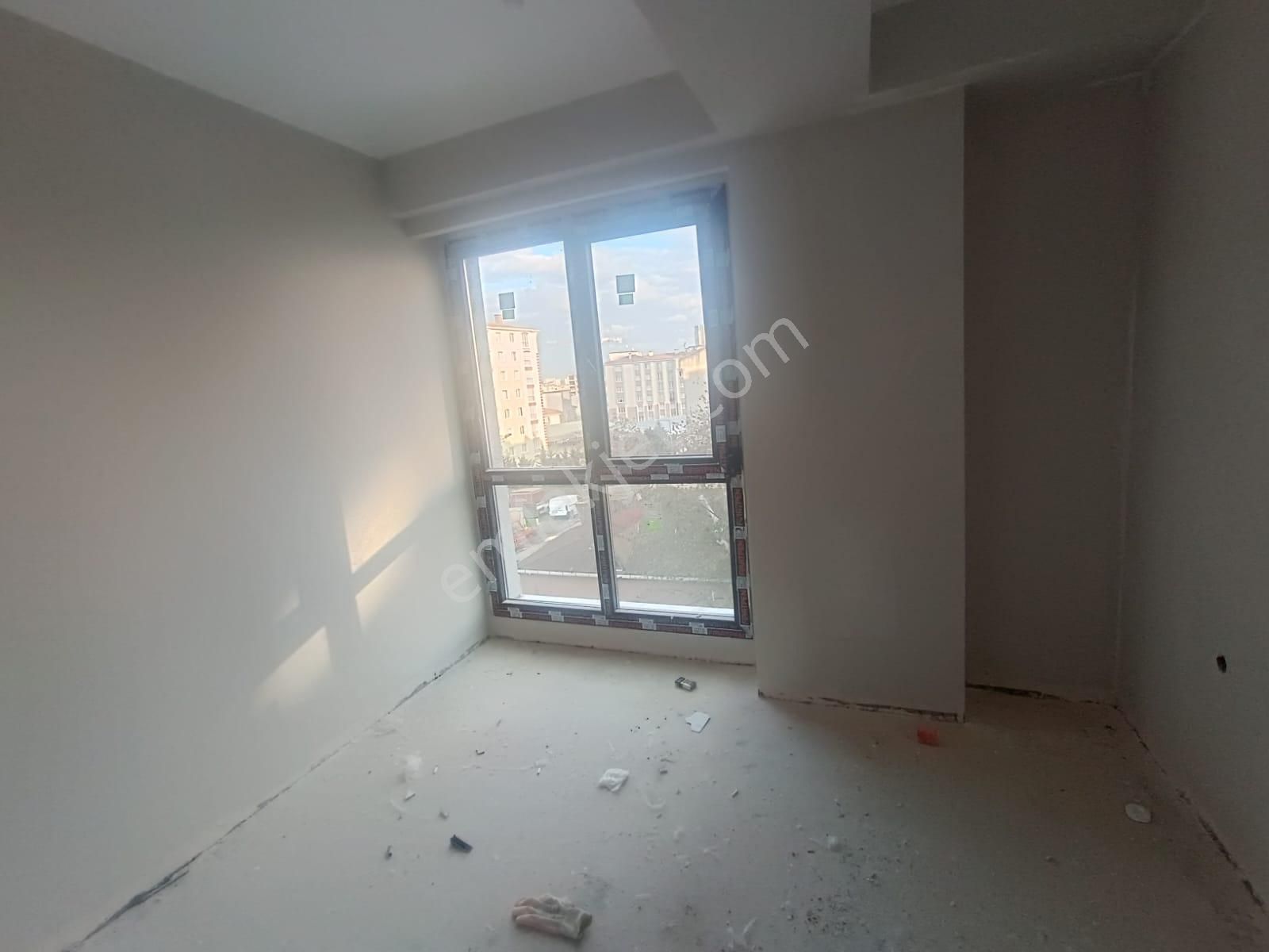 Feza Park Evlerı-göztepe'de Metroya 3 Dk 2+1 Satılık Daire - Görsel 9