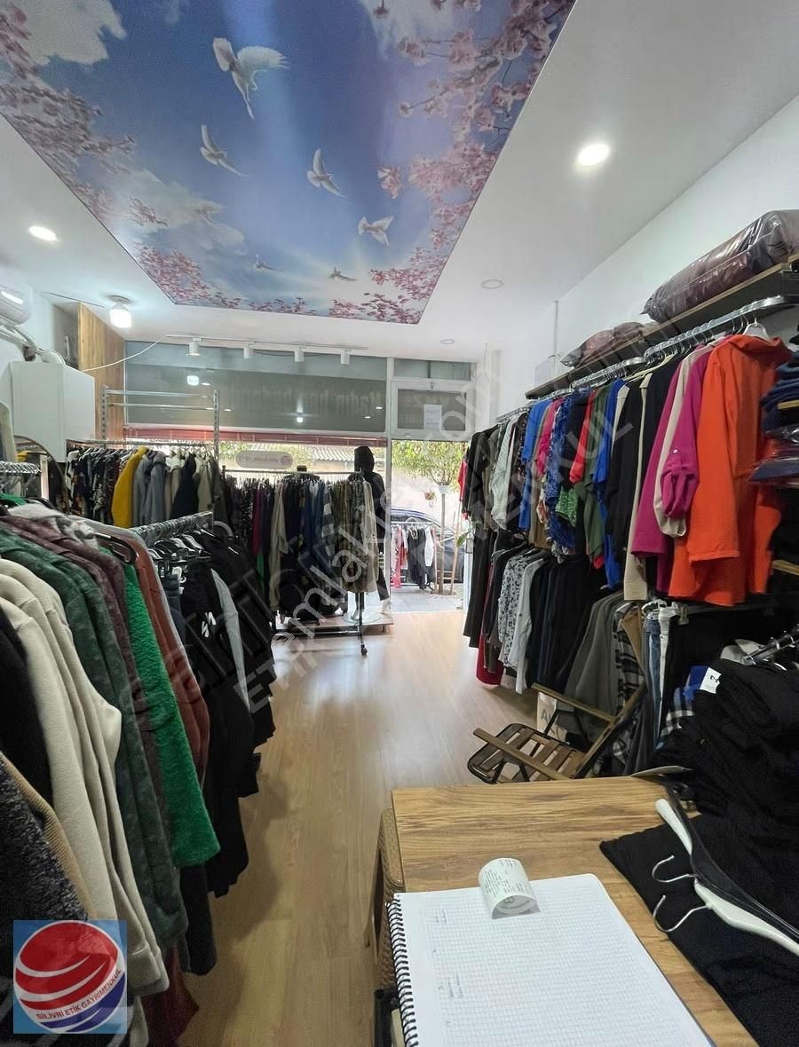 Silivri Merkezde Devren Kiralık Bayan Giyim Mağazası - Görsel 4