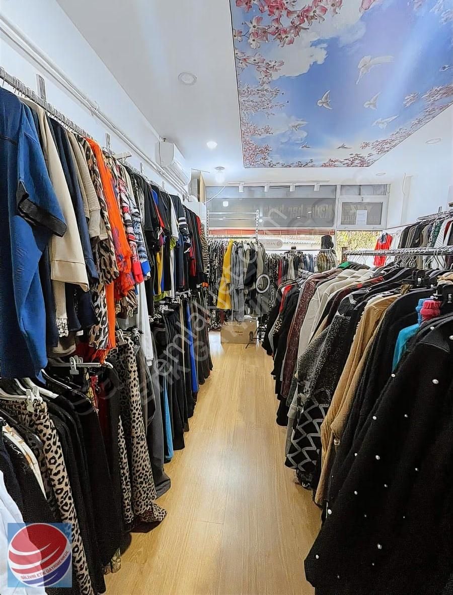 Silivri Merkezde Devren Kiralık Bayan Giyim Mağazası - Görsel 34