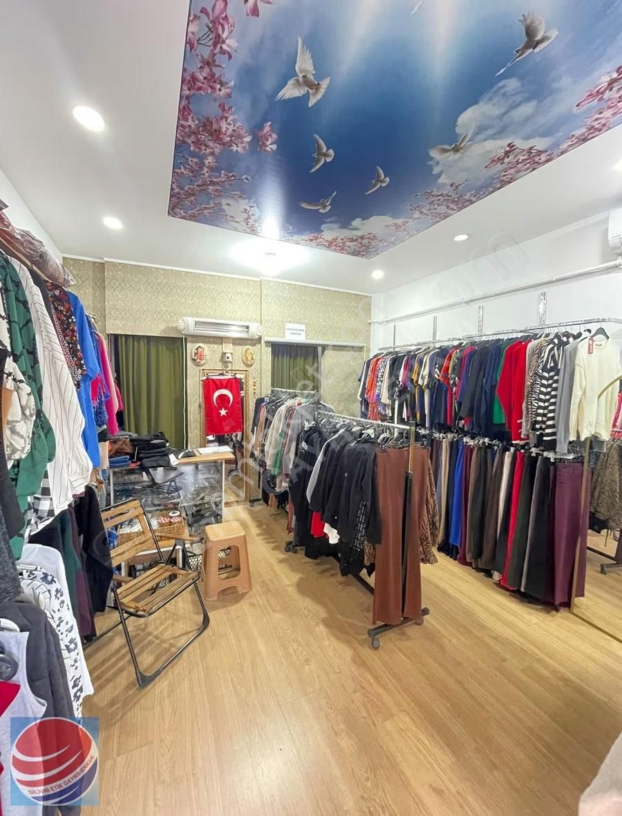 Silivri Merkezde Devren Kiralık Bayan Giyim Mağazası - Görsel 15