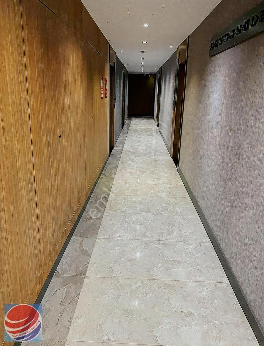 Mimaroba Lotus Meydan E-5 Cephe Kiralık 76 M2 Ofis - Görsel 3