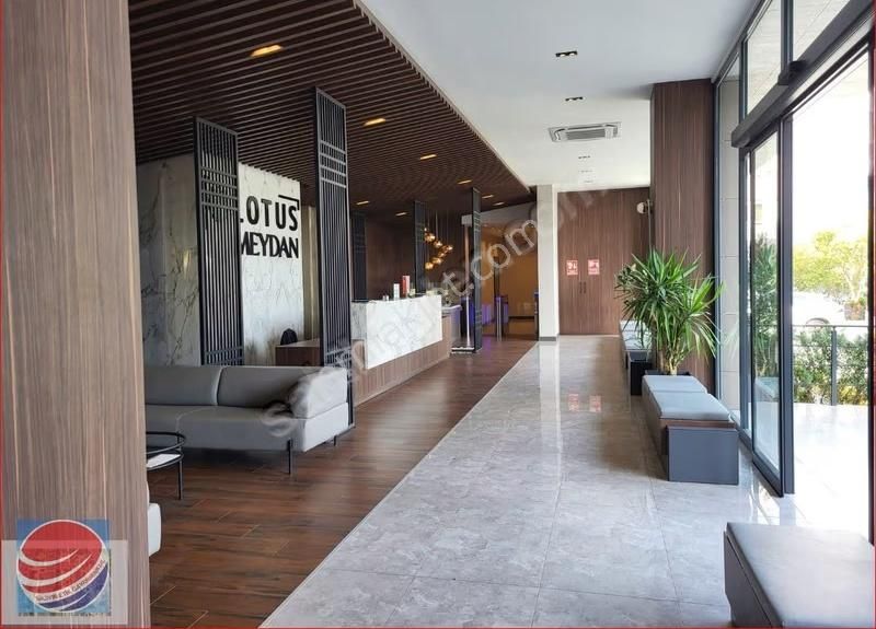 Mimaroba Lotus Meydan E-5 Cephe Kiralık 76 M2 Ofis - Görsel 4