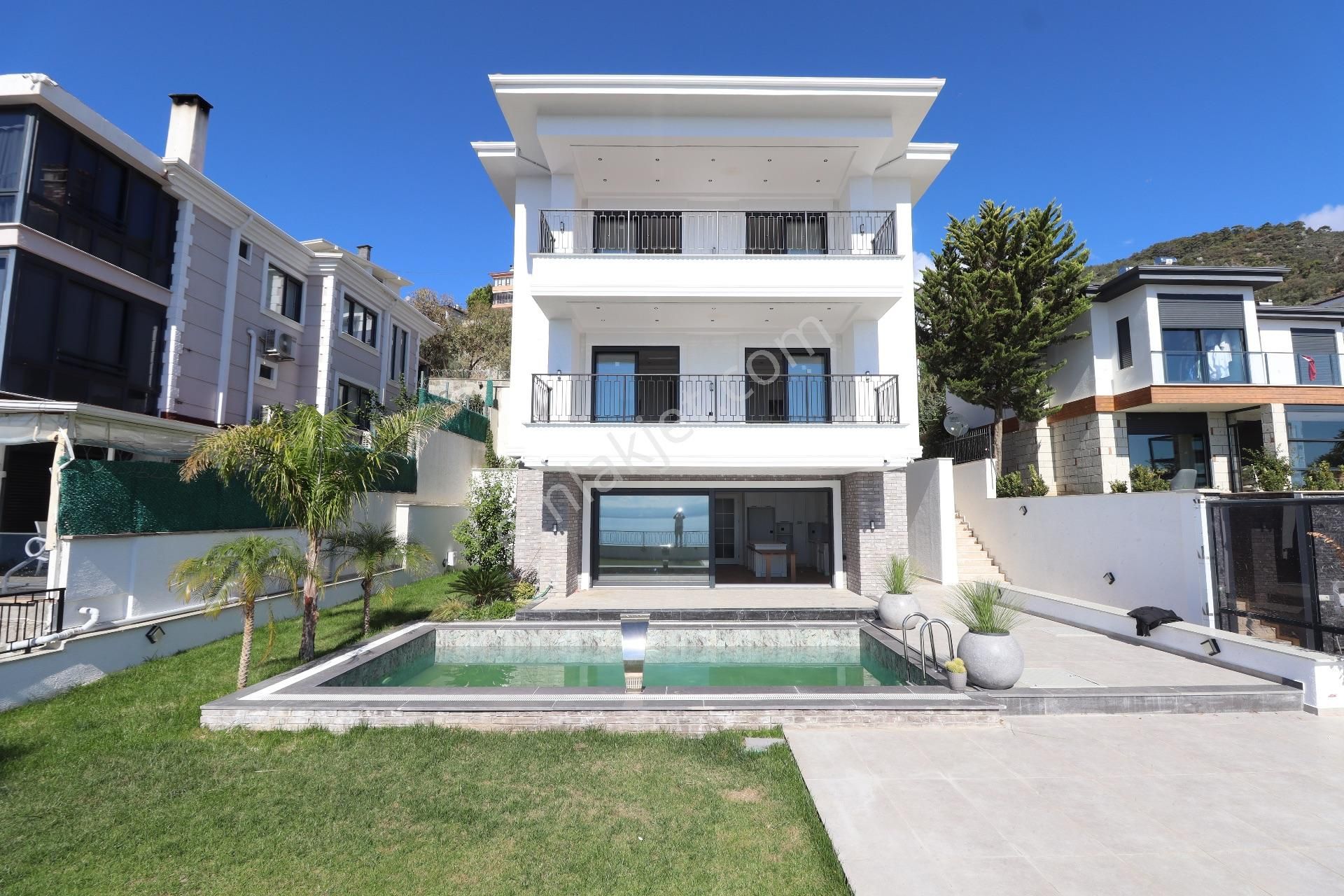 Balıkesir Altınoluk'ta Satılık Asansörlü Ultra Lüks Villa - Görsel 19