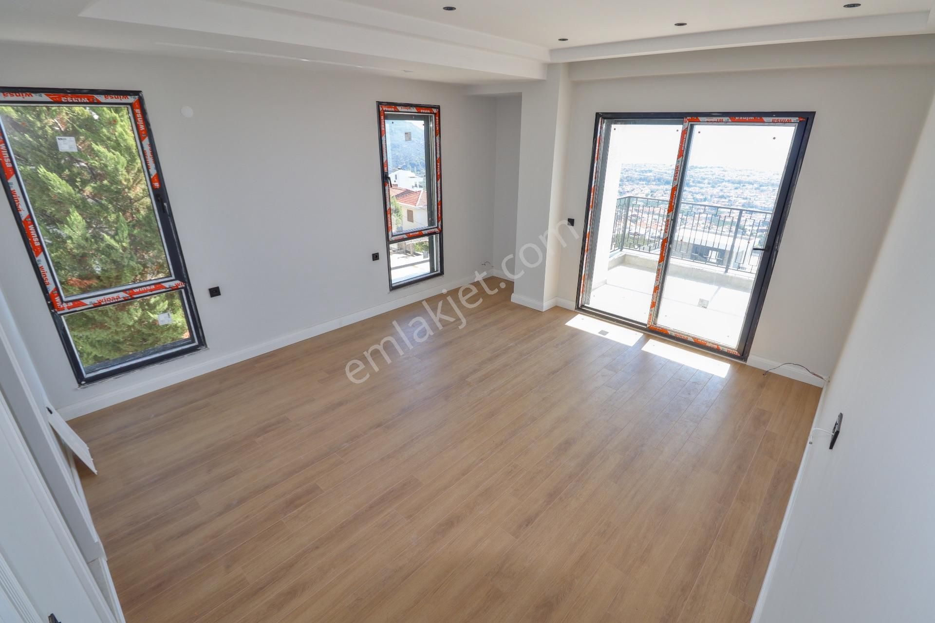 Balıkesir Altınoluk'ta Satılık Asansörlü Ultra Lüks Villa - Görsel 26