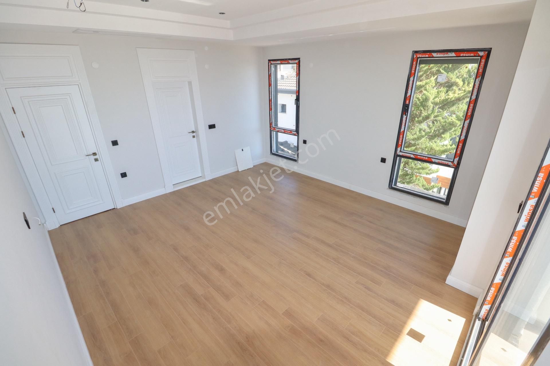 Balıkesir Altınoluk'ta Satılık Asansörlü Ultra Lüks Villa - Görsel 27