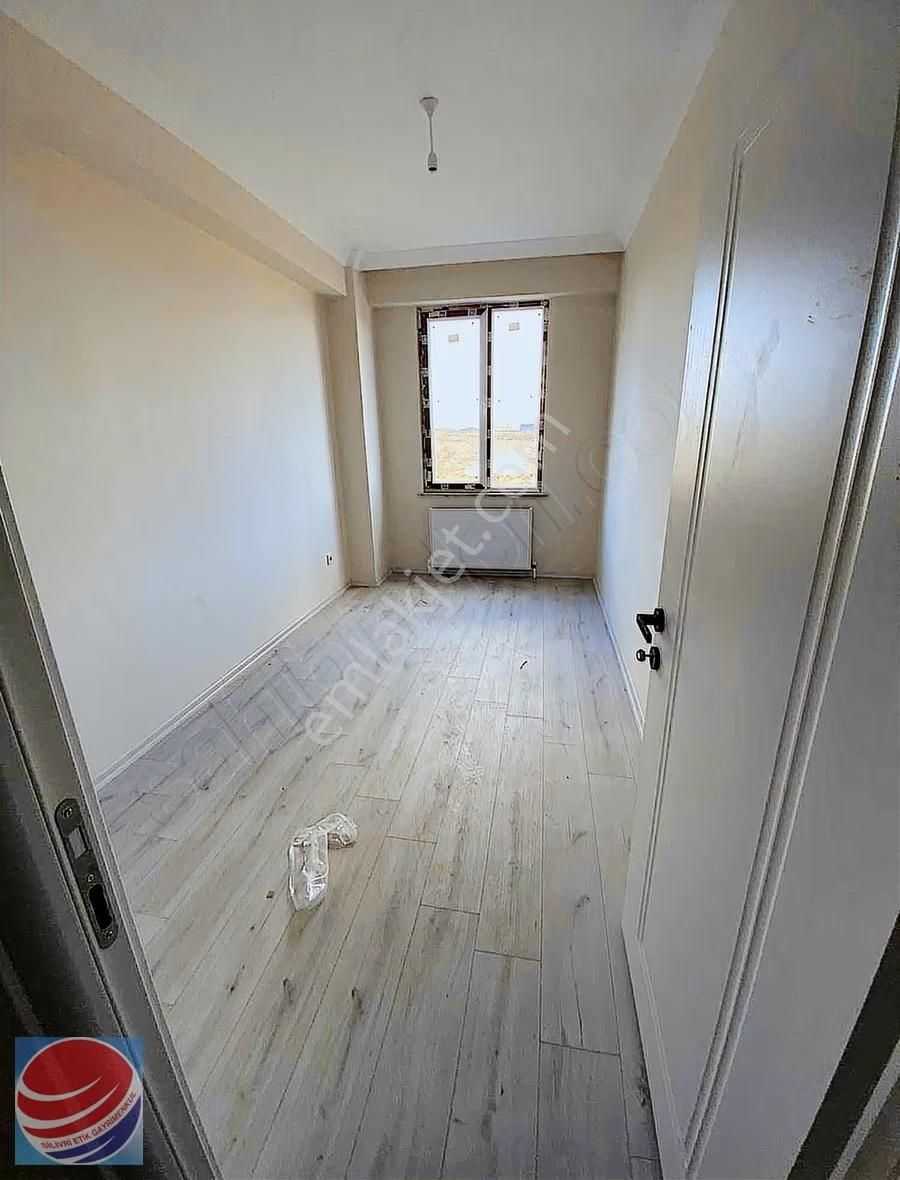 Silivri Mimarsinanda Satılık 2+1 Daireler Site İçinde - Görsel 6