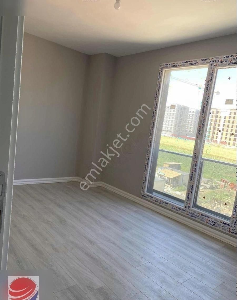 Yeni Mahallede 2+1. Güzel Daıre Satılık - Görsel 2