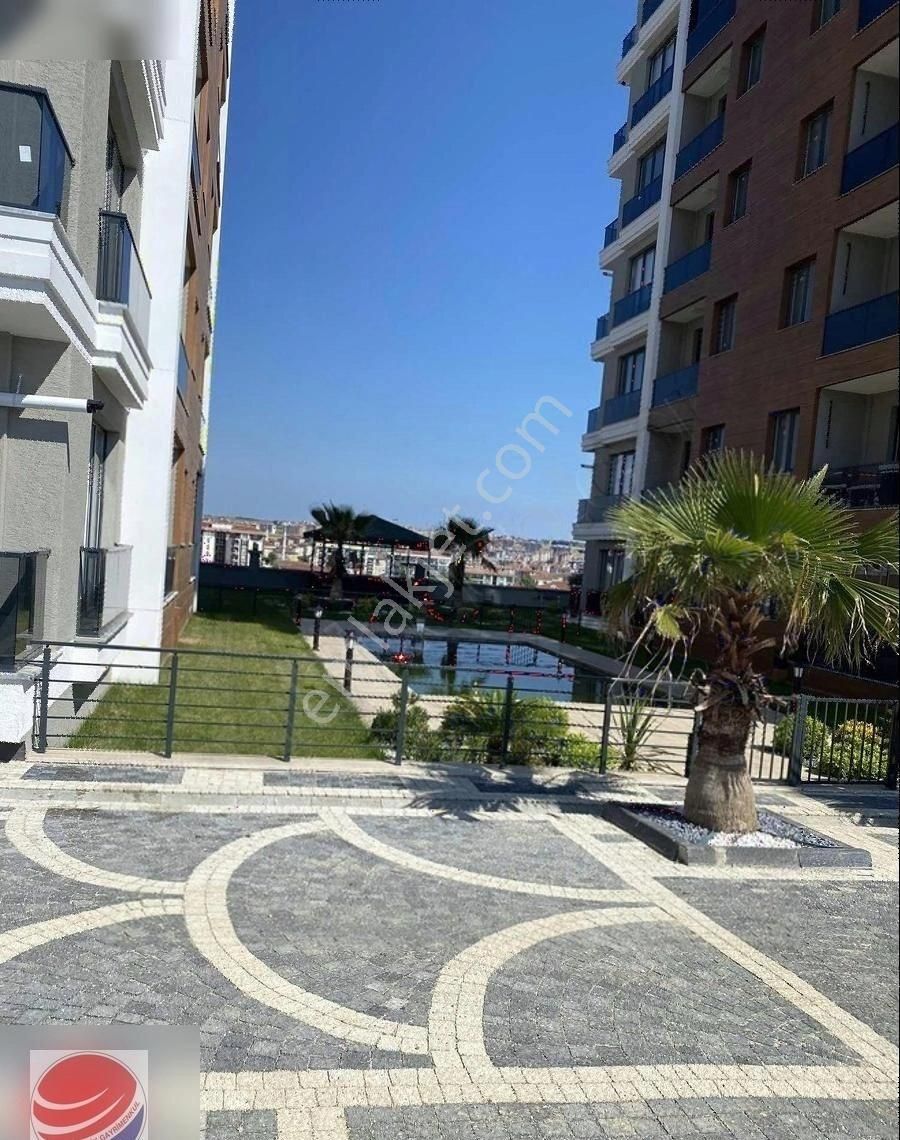 Yeni Mahallede 2+1. Güzel Daıre Satılık - Görsel 23