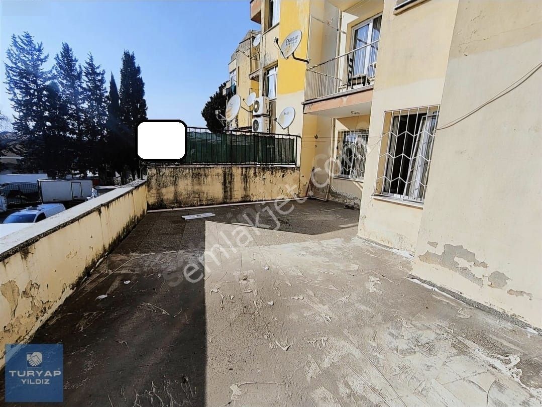 Buca Dumlupınar Mahallesi Heykel Meydanda Teraslı 3+1//ünüversite Bölgesinde/40yıllık Satılk Daire - Görsel 8