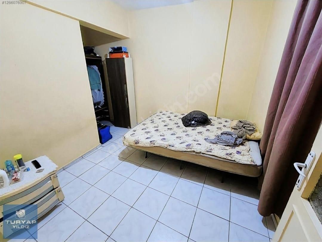 Buca Dumlupınar Mahallesi Heykel Meydanda Teraslı 3+1//ünüversite Bölgesinde/40yıllık Satılk Daire - Görsel 12