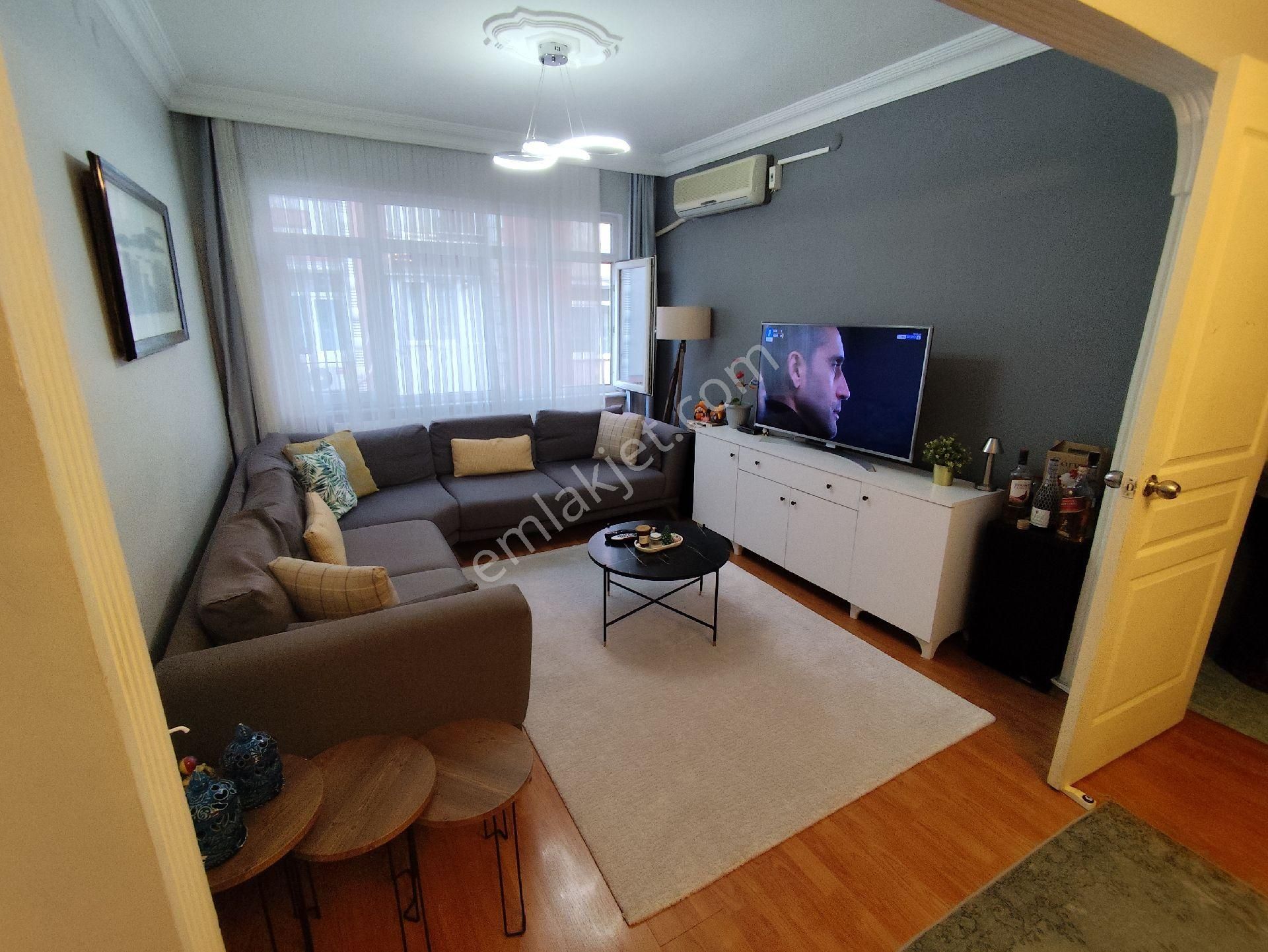 Kocamustafapaşa Sebzeci Sok Satılık Daire - Görsel 2