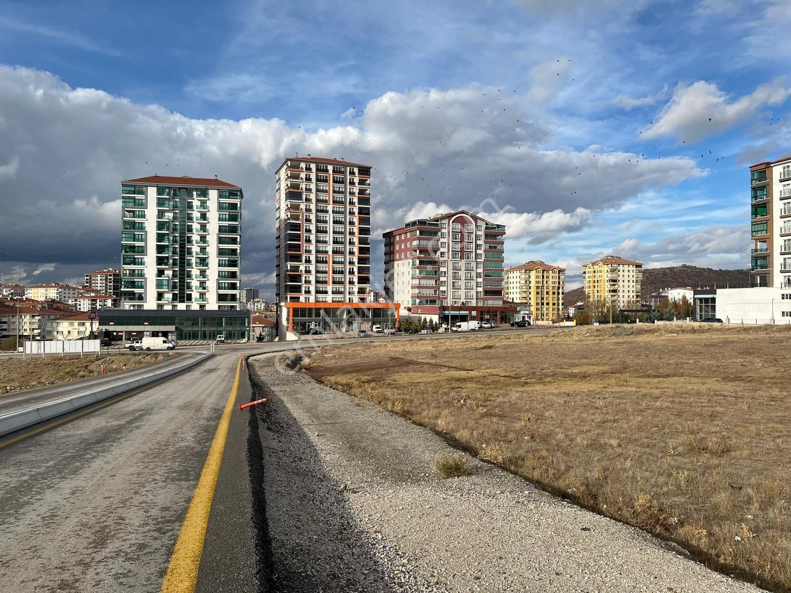 Hastane Yakınında 250m2 İmarlı Yüksek Kat Site Parseli - Görsel 33