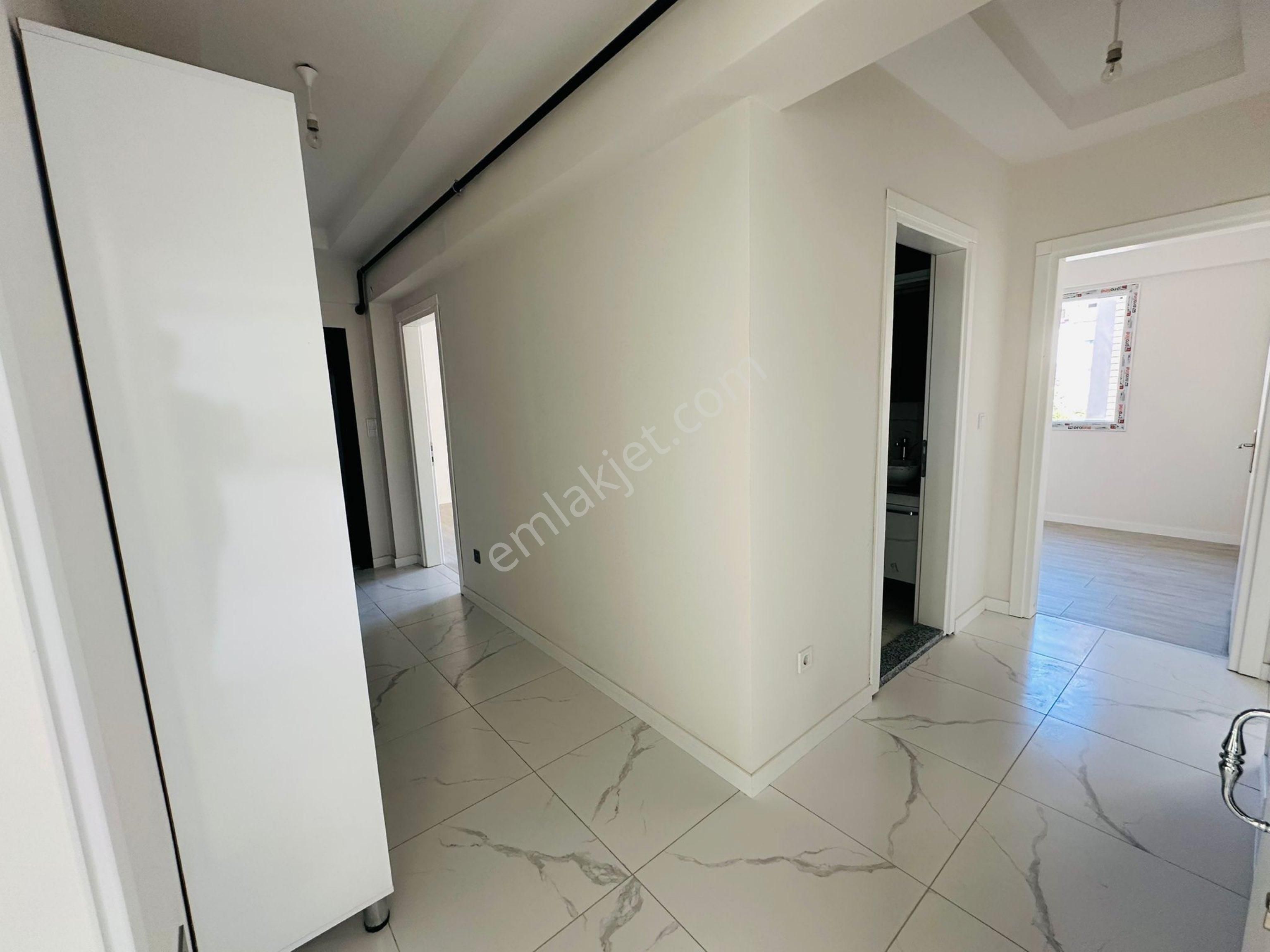 Kuyucak Merkez 5 Eylül De Satılık Fırsat 3+1 Daire - Görsel 9