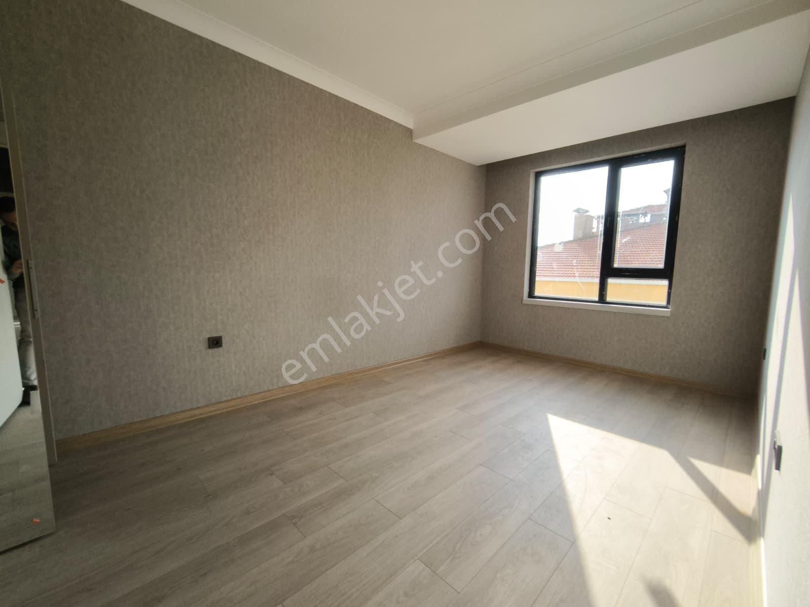 Güneşevlerde Site Konseptinde Sıfır Lüks Full Yapılı 4+1 Daire - Görsel 12