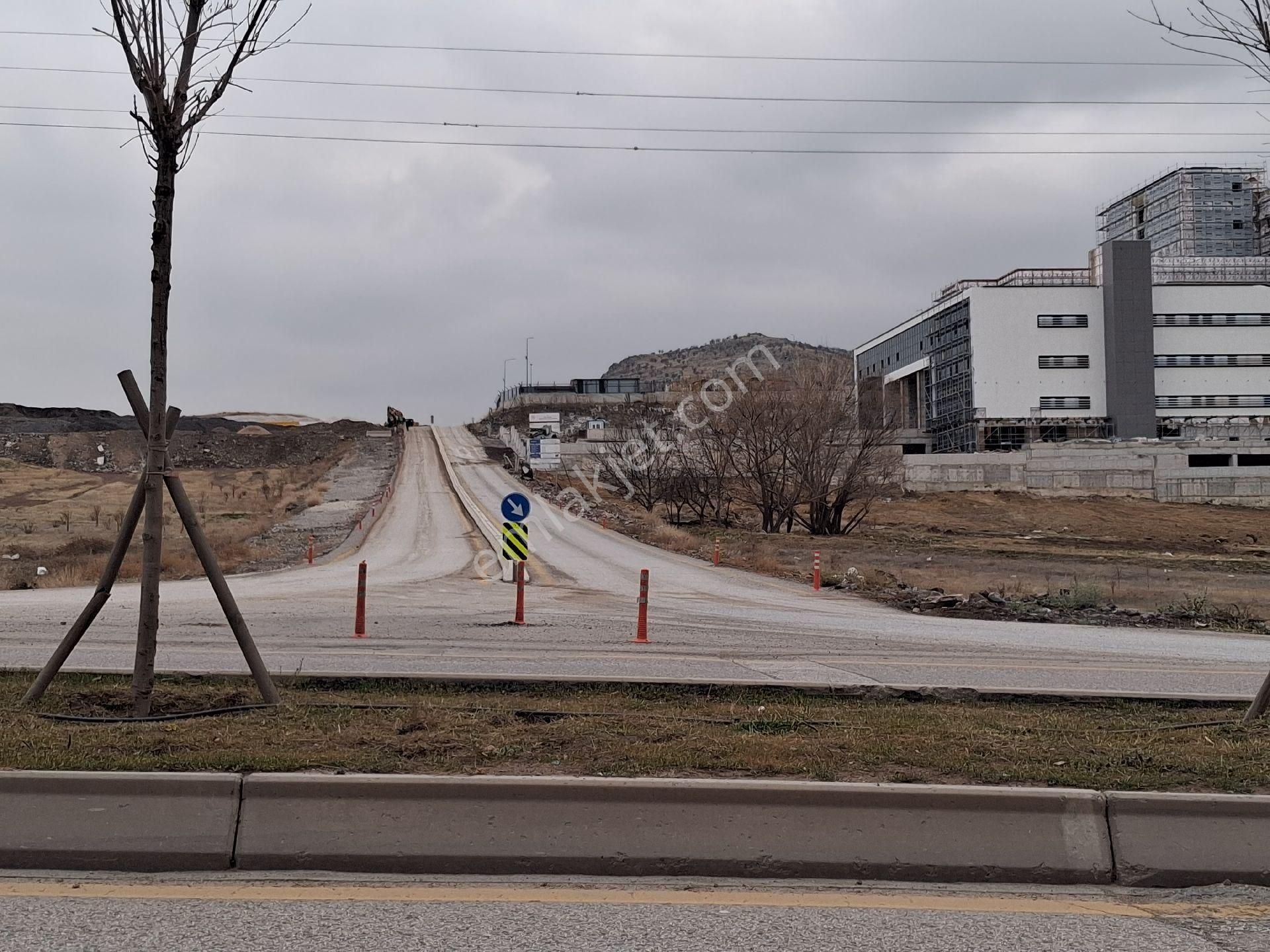 Hastane Yakınında 300m2 İmarlı Yüksek Blok Site Parseli - Görsel 8