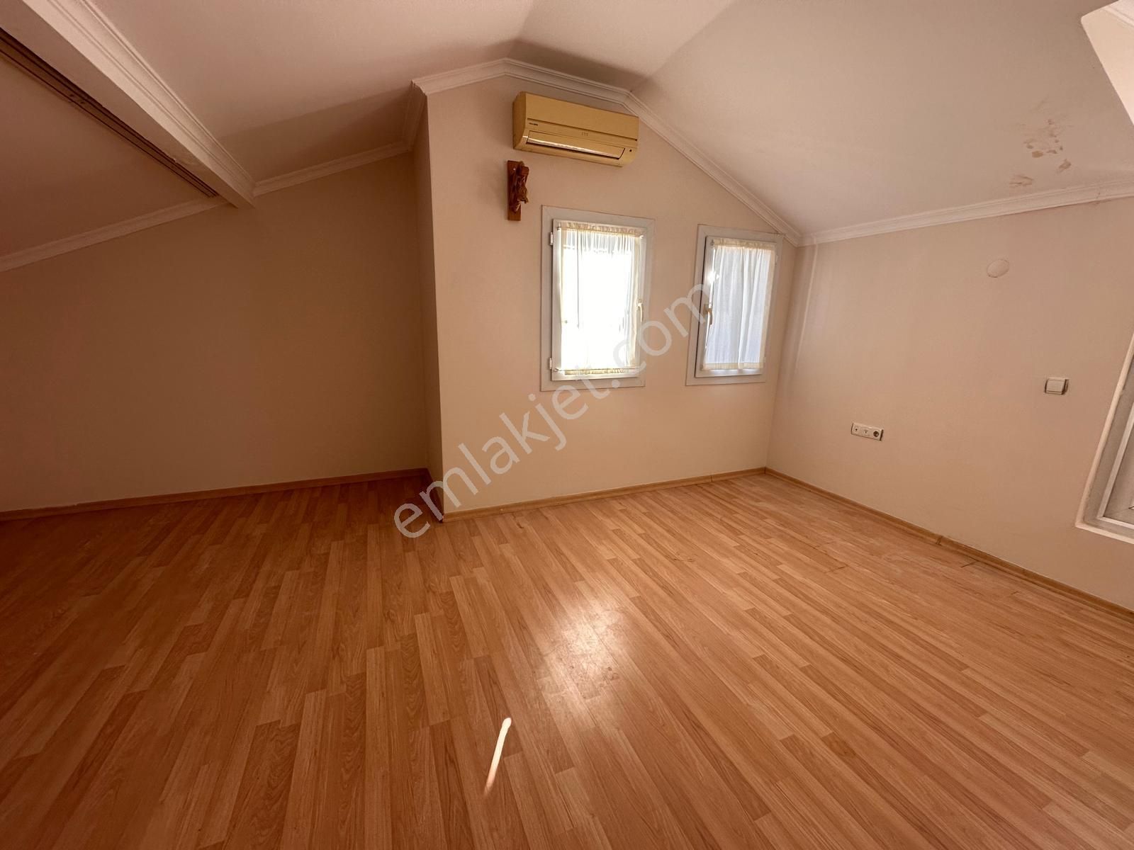 Stop’tan Akarca Merkezi Konumda 3+1 Çatı Dubleks - Görsel 13