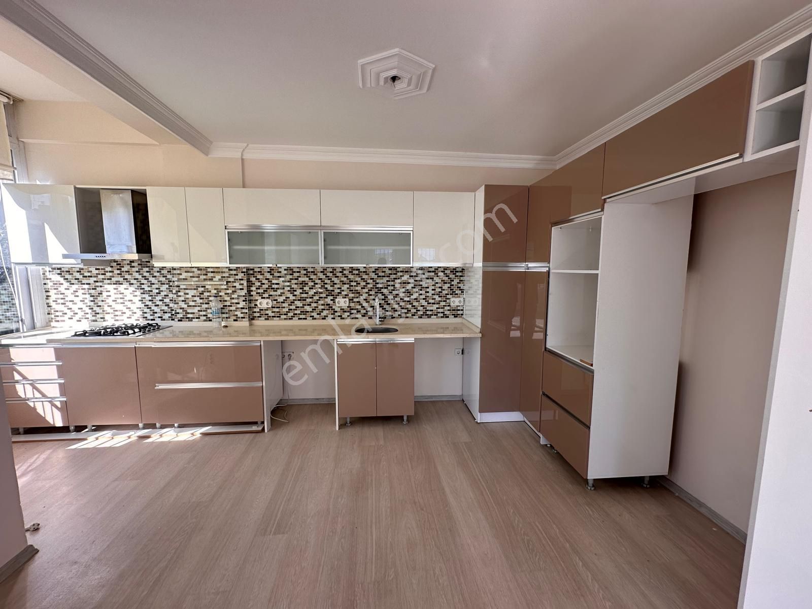 Stop’tan Akarca Merkezi Konumda 3+1 Çatı Dubleks - Görsel 4