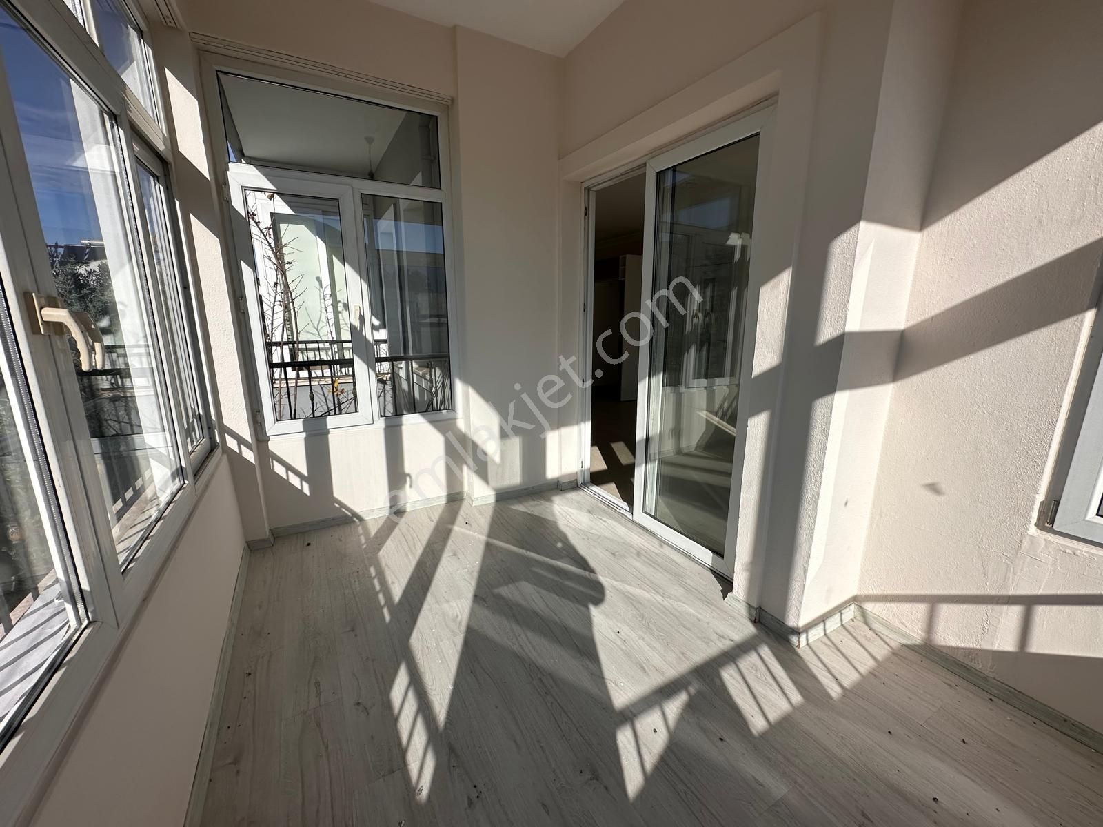 Stop’tan Akarca Merkezi Konumda 3+1 Çatı Dubleks - Görsel 10