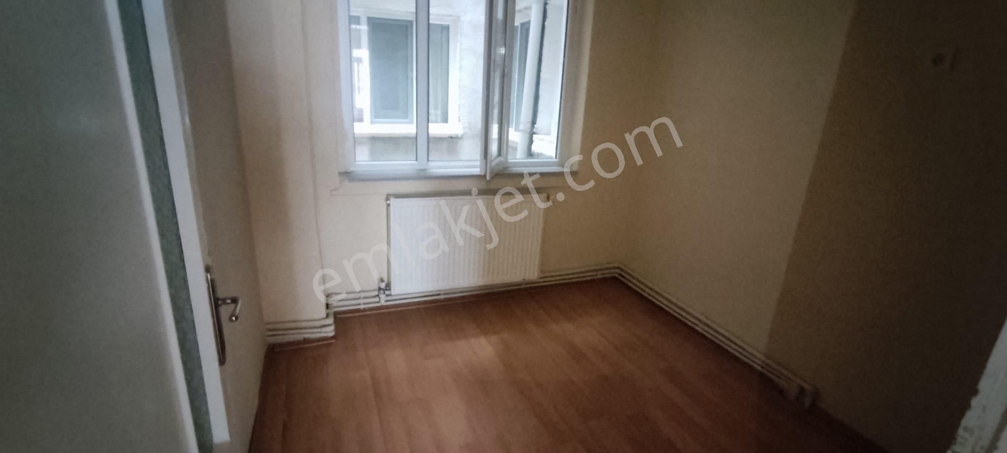 Deniz Yiğit Emlak'tan Fatih Mahallesinde Kiralık 2+1 Daire - Görsel 2