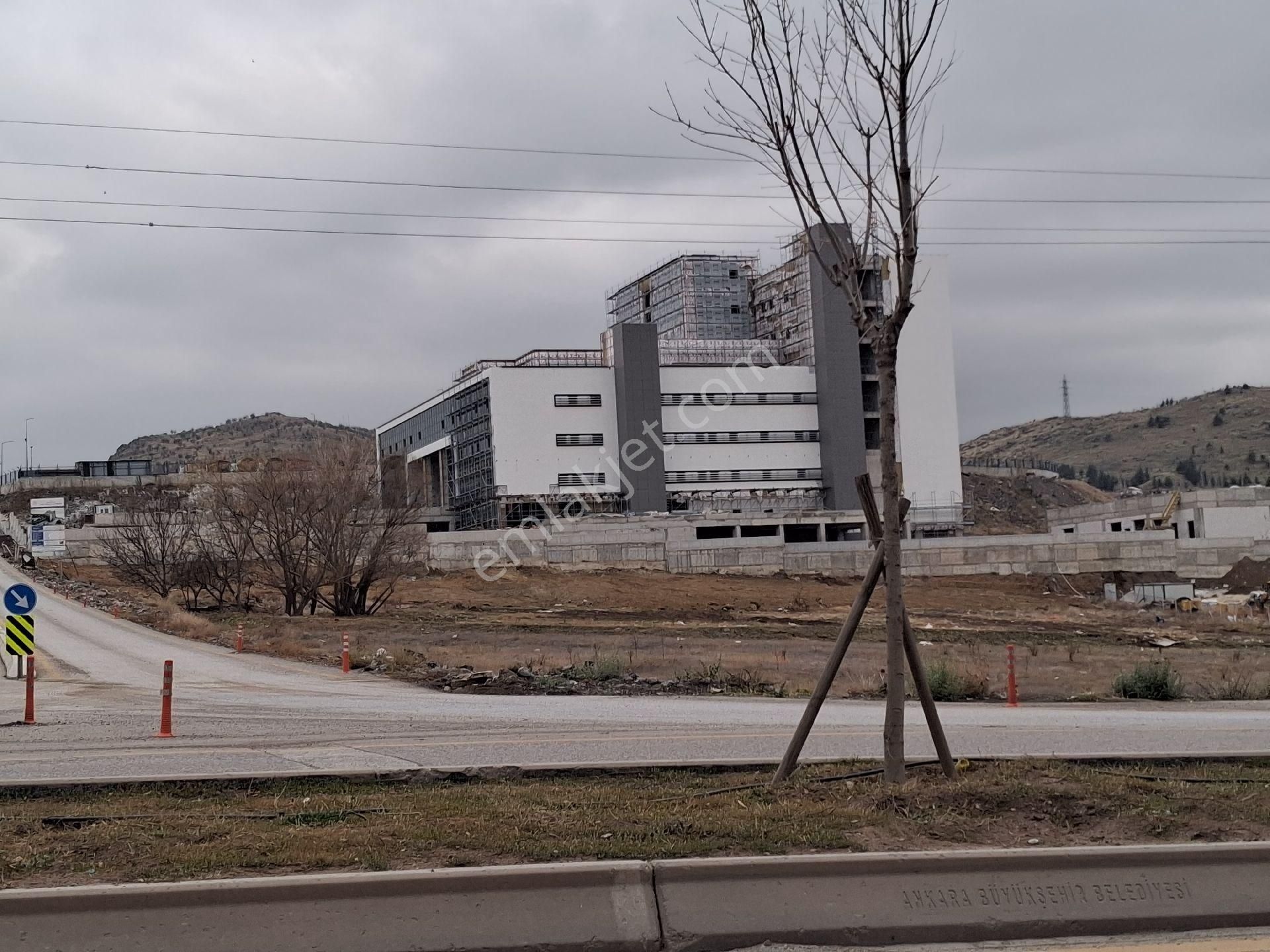 Hastane Arkası 275m2 İmarlı Yüksek Blok Site Parseli - Görsel 2