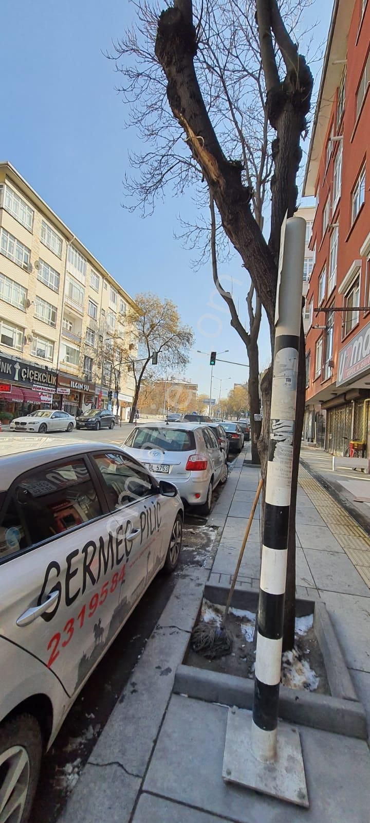 Arel'den Gençlik Cadde'si Üstünde Satılık İş Yeri - Görsel 2