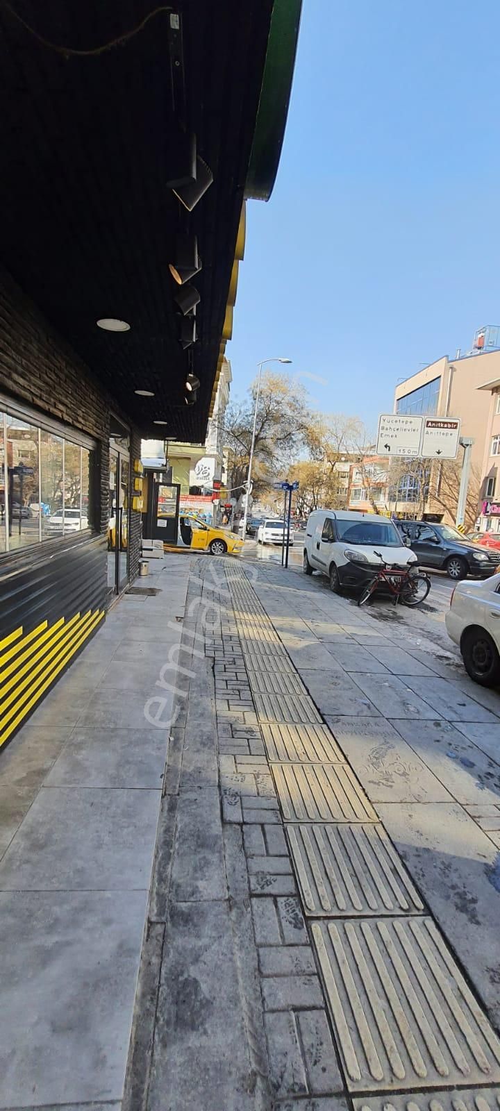 Arel'den Gençlik Cadde'si Üstünde Satılık İş Yeri - Görsel 3