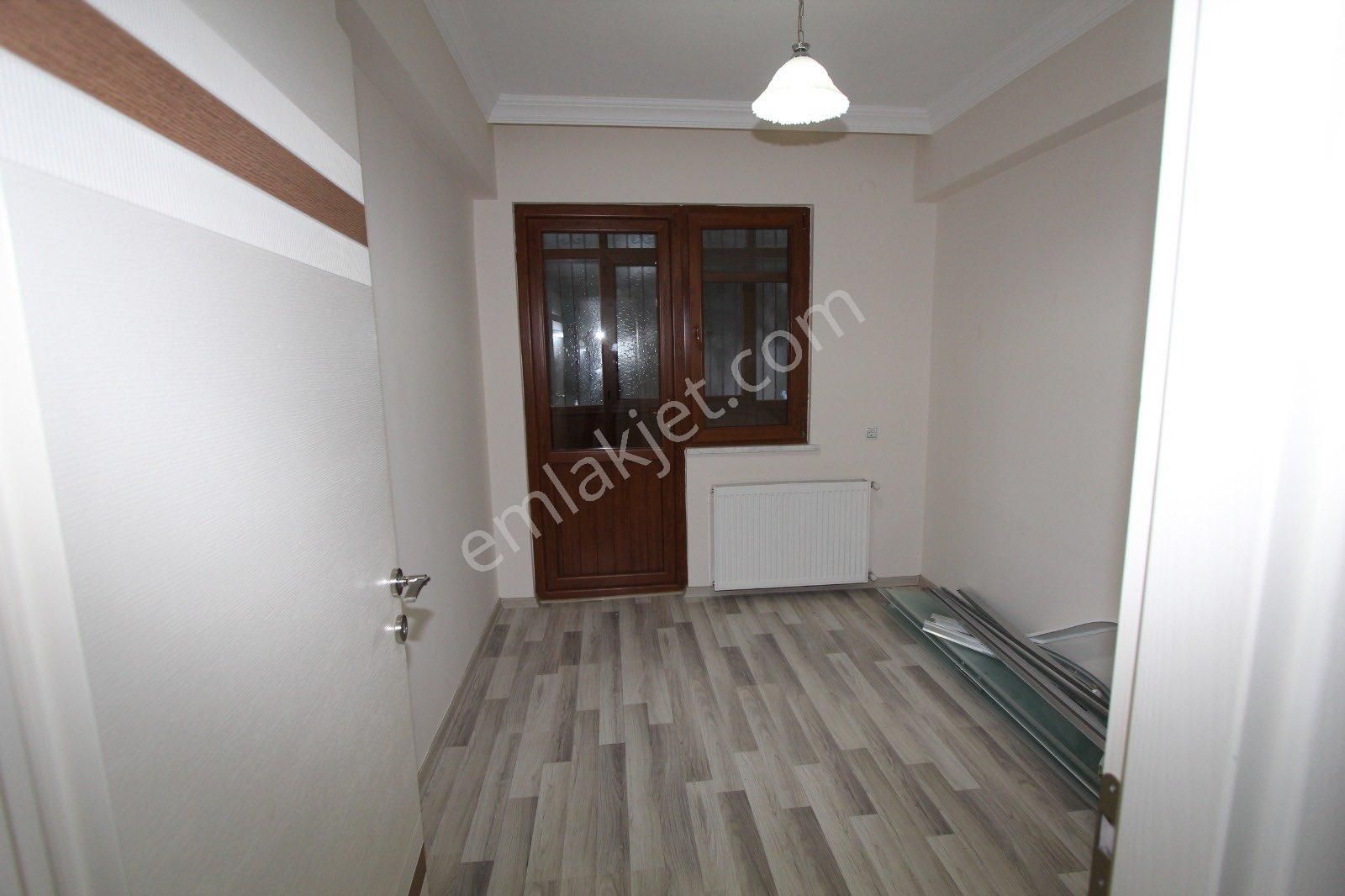 Altınoluk'ta Denize 200 Mt Orta Kat 2+1 Geniş Daire - Görsel 20