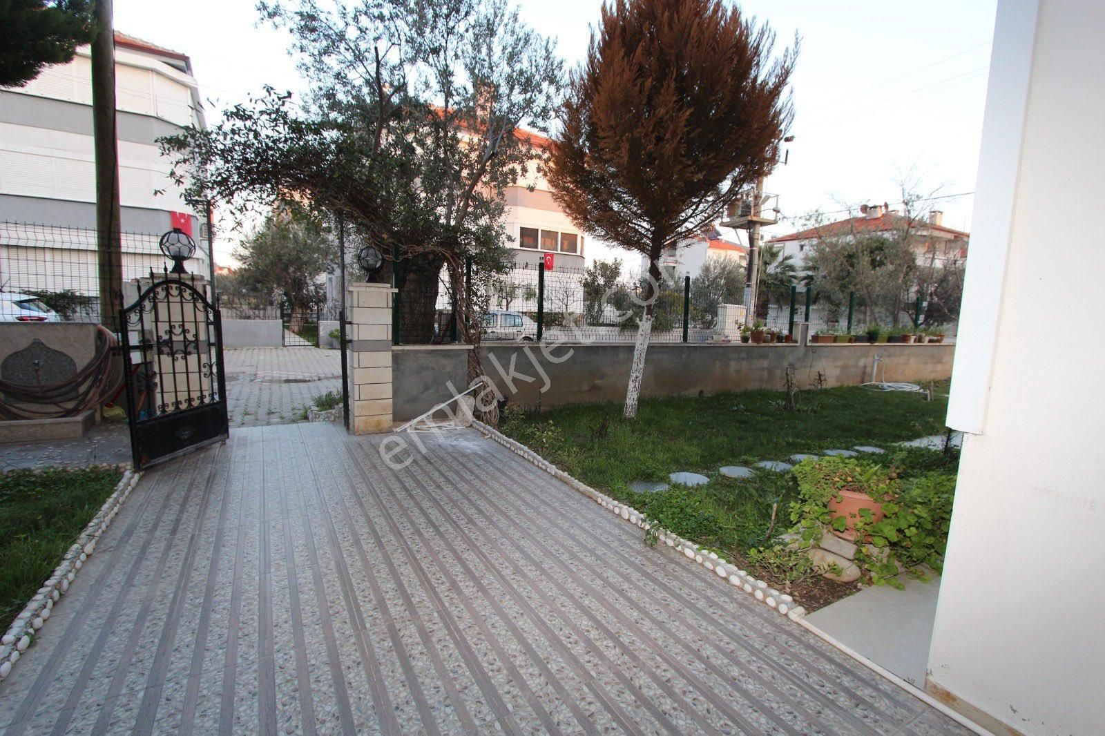 Altınoluk'ta Denize 200 Mt Orta Kat 2+1 Geniş Daire - Görsel 7