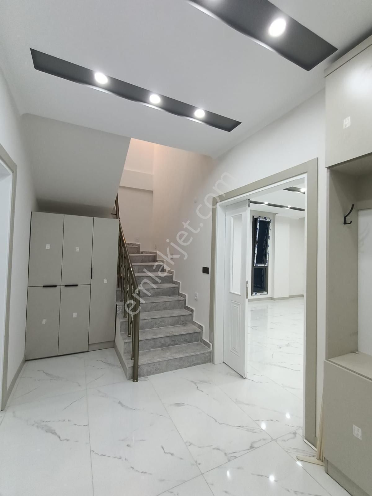 Hisar Sağtur’da Tam Müstakil Lüks Villa - Görsel 9