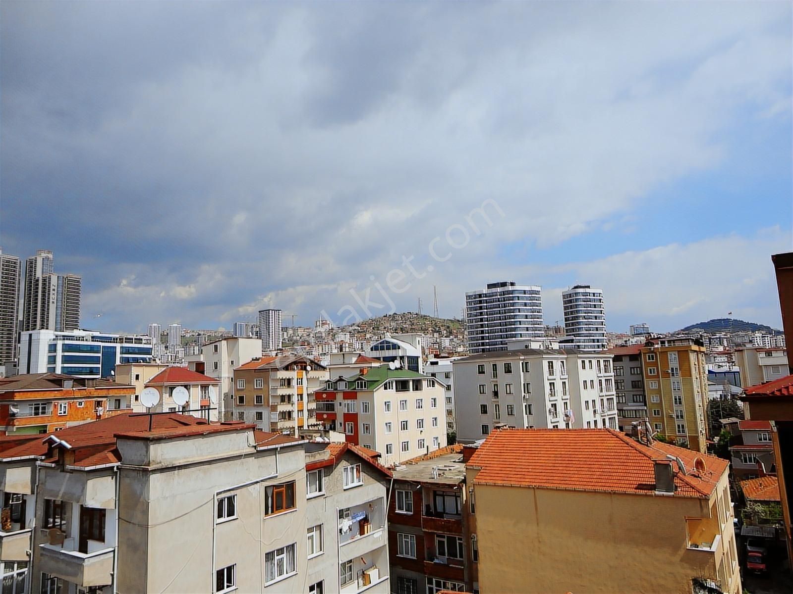 Yeni Yönetmelikli Metroya Yakın Deluxe Balkonlu 2+1 Dublex - Görsel 2