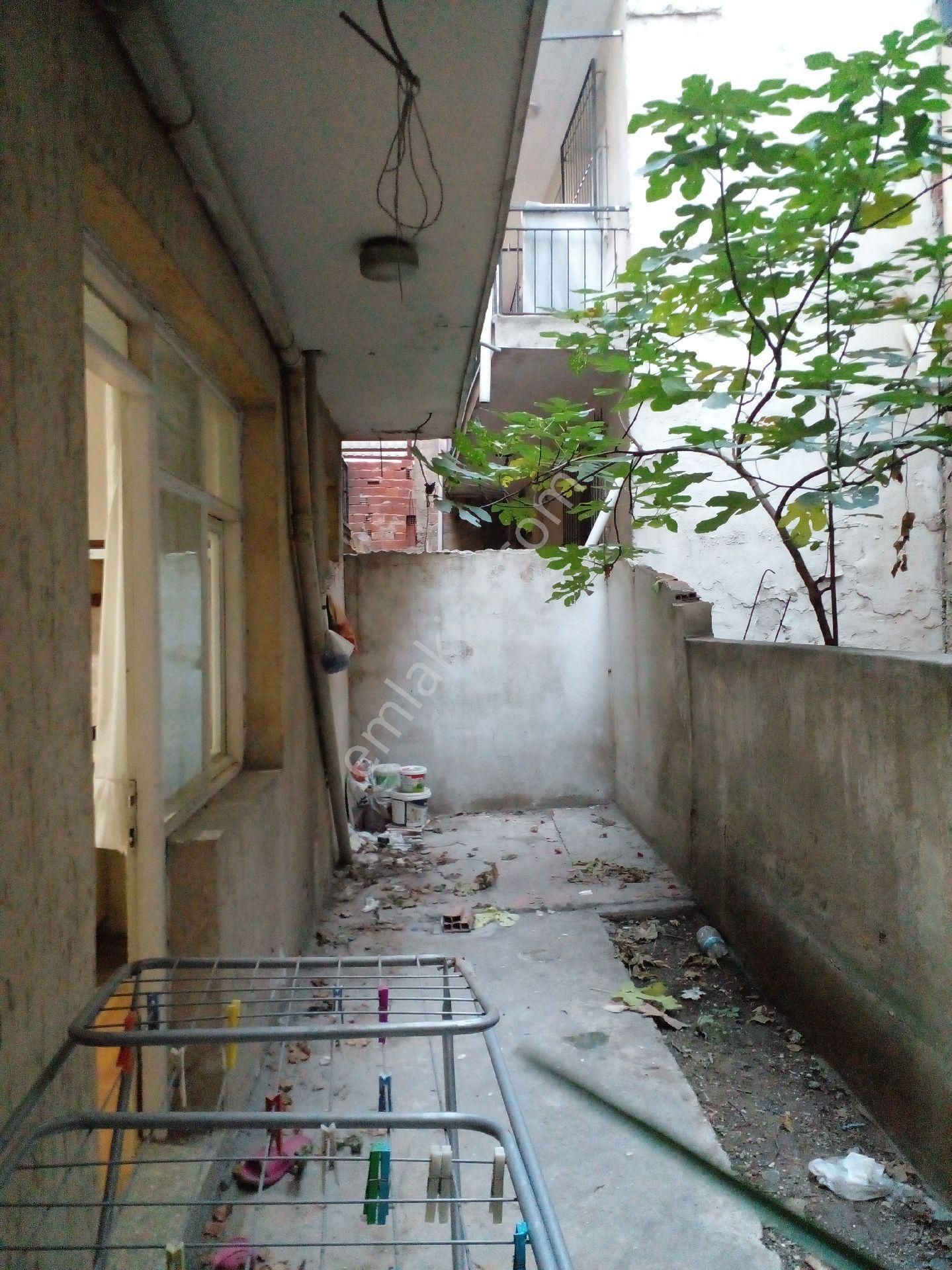 Karabağlar Cennetoğlu Mah Düz Gırış - Görsel 3