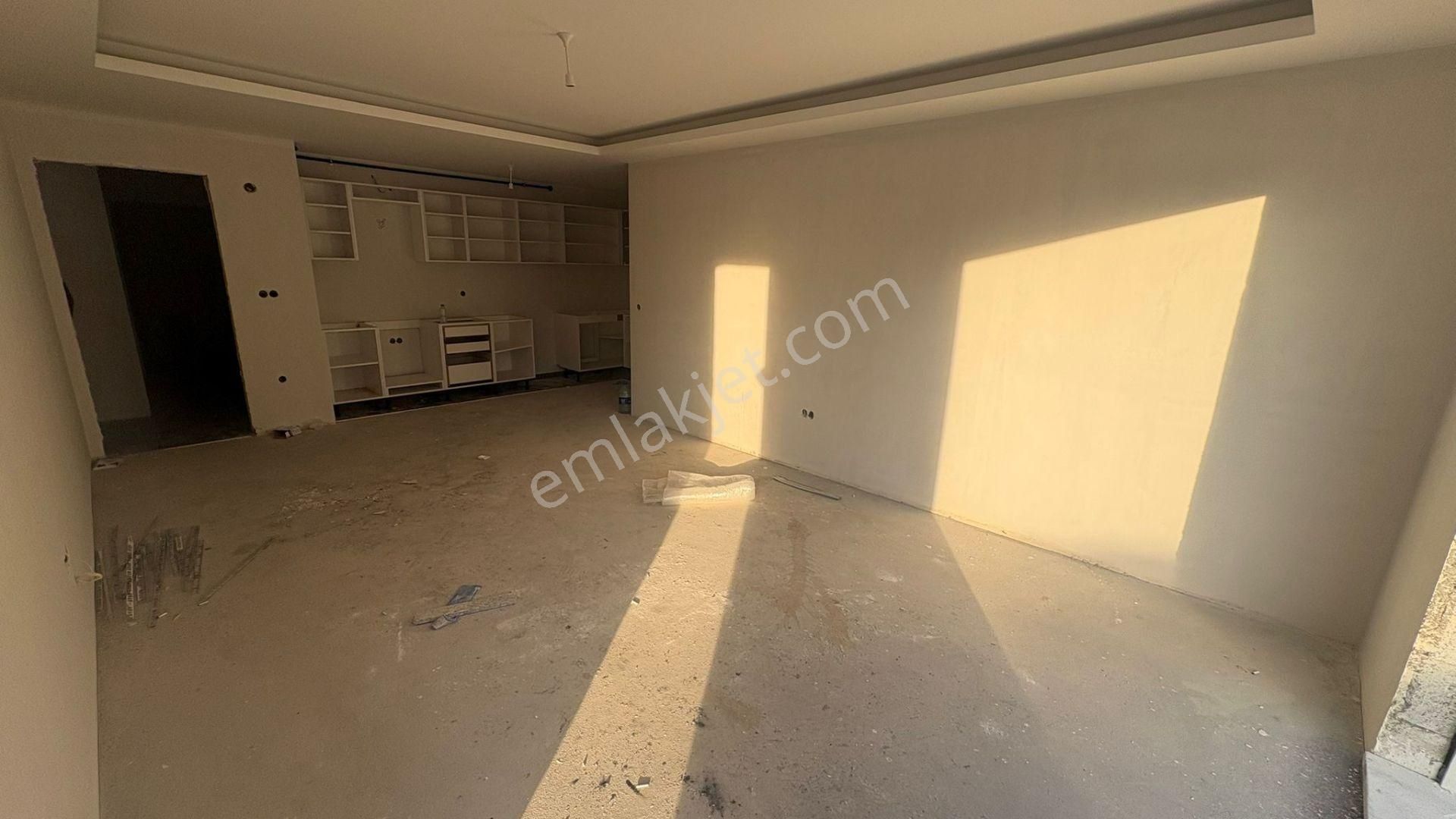 _ala_küçükyalı Merkezde Sıfır Geniş M2 Evebeynli 3+1 Satılık - Görsel 6