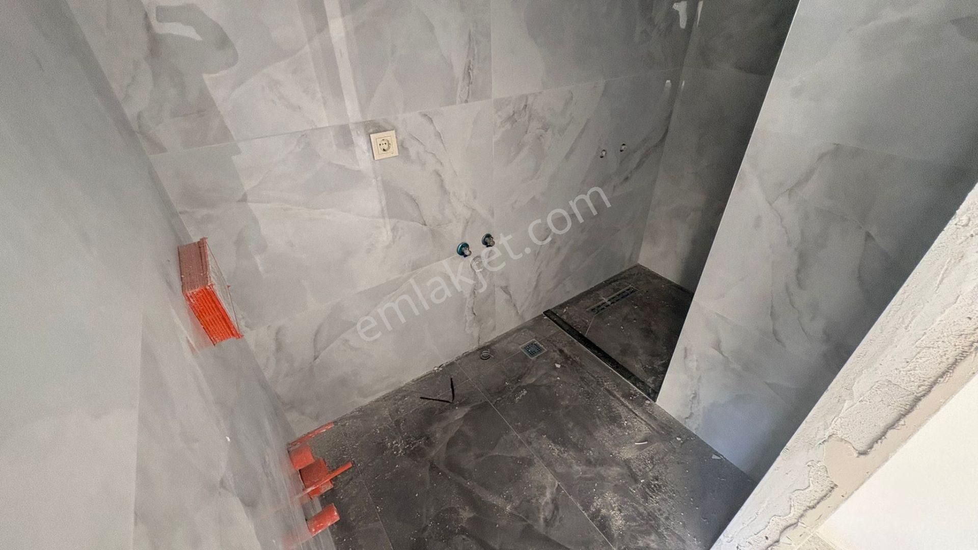 _ala_küçükyalı Merkezde Sıfır Geniş M2 Evebeynli 3+1 Satılık - Görsel 24