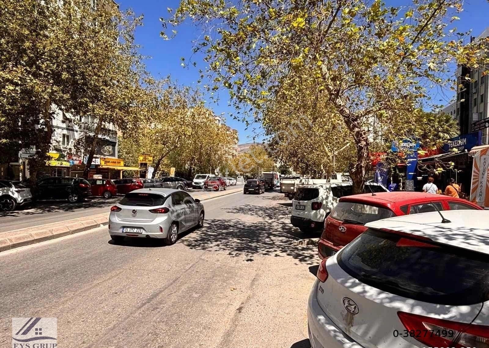 Cadde Üzeri Metro Ve Ege Üni. Ykn. 3+1 Bakımlı Asansörlü Satılık - Görsel 13