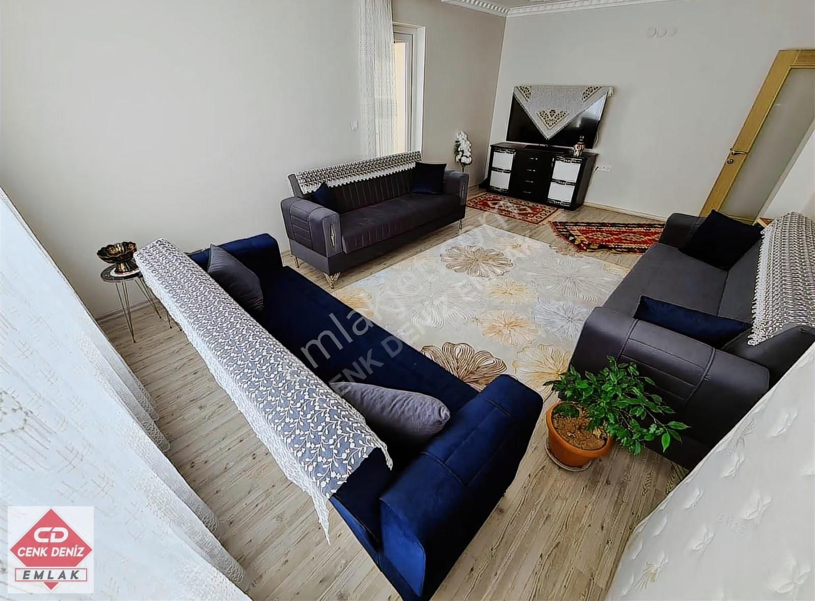 Vadi Karakol Yakını Geniş Mutfaklı Teras Balkonlu 3+1 Arakat - Görsel 3