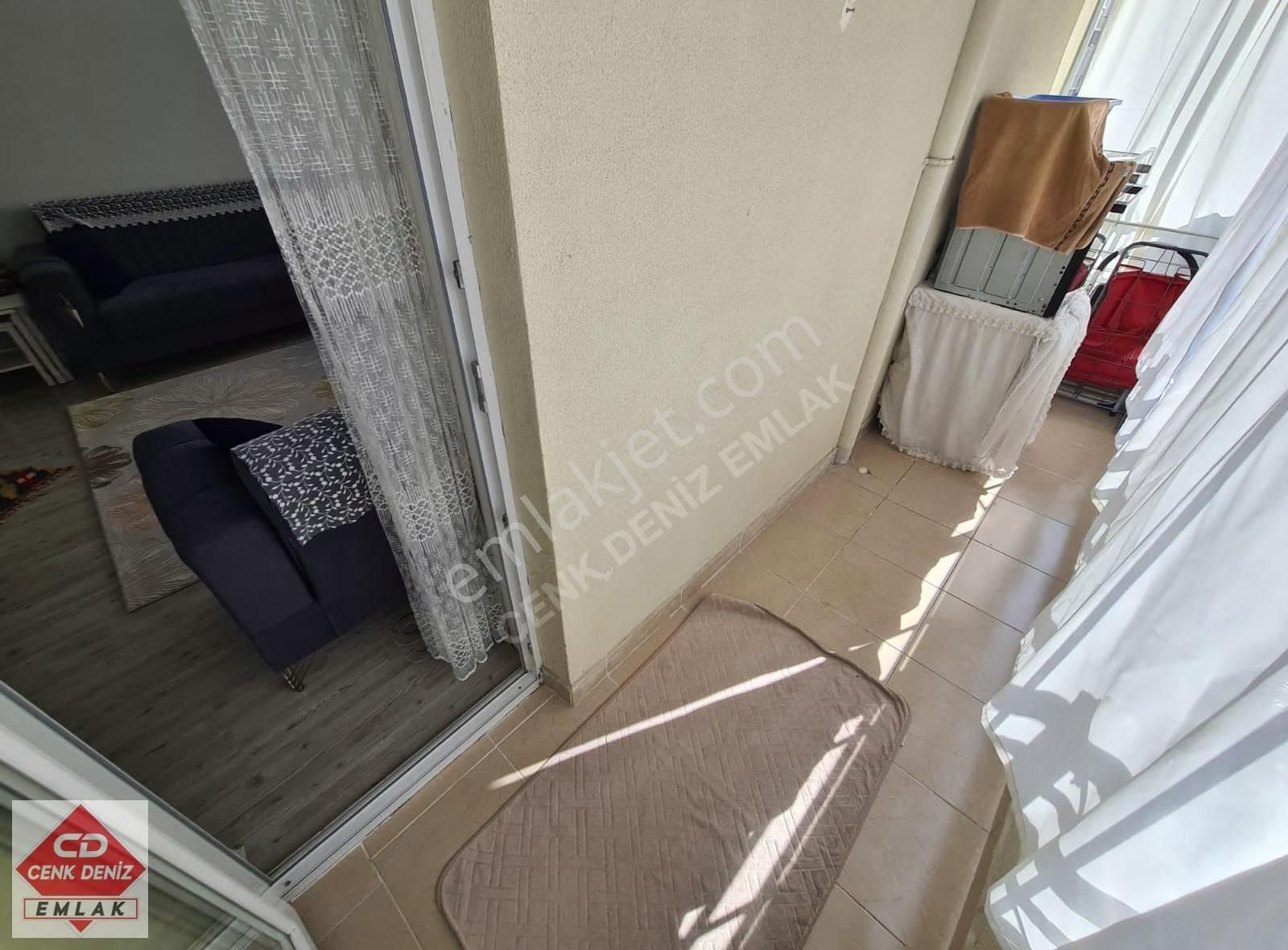 Vadi Karakol Yakını Geniş Mutfaklı Teras Balkonlu 3+1 Arakat - Görsel 21