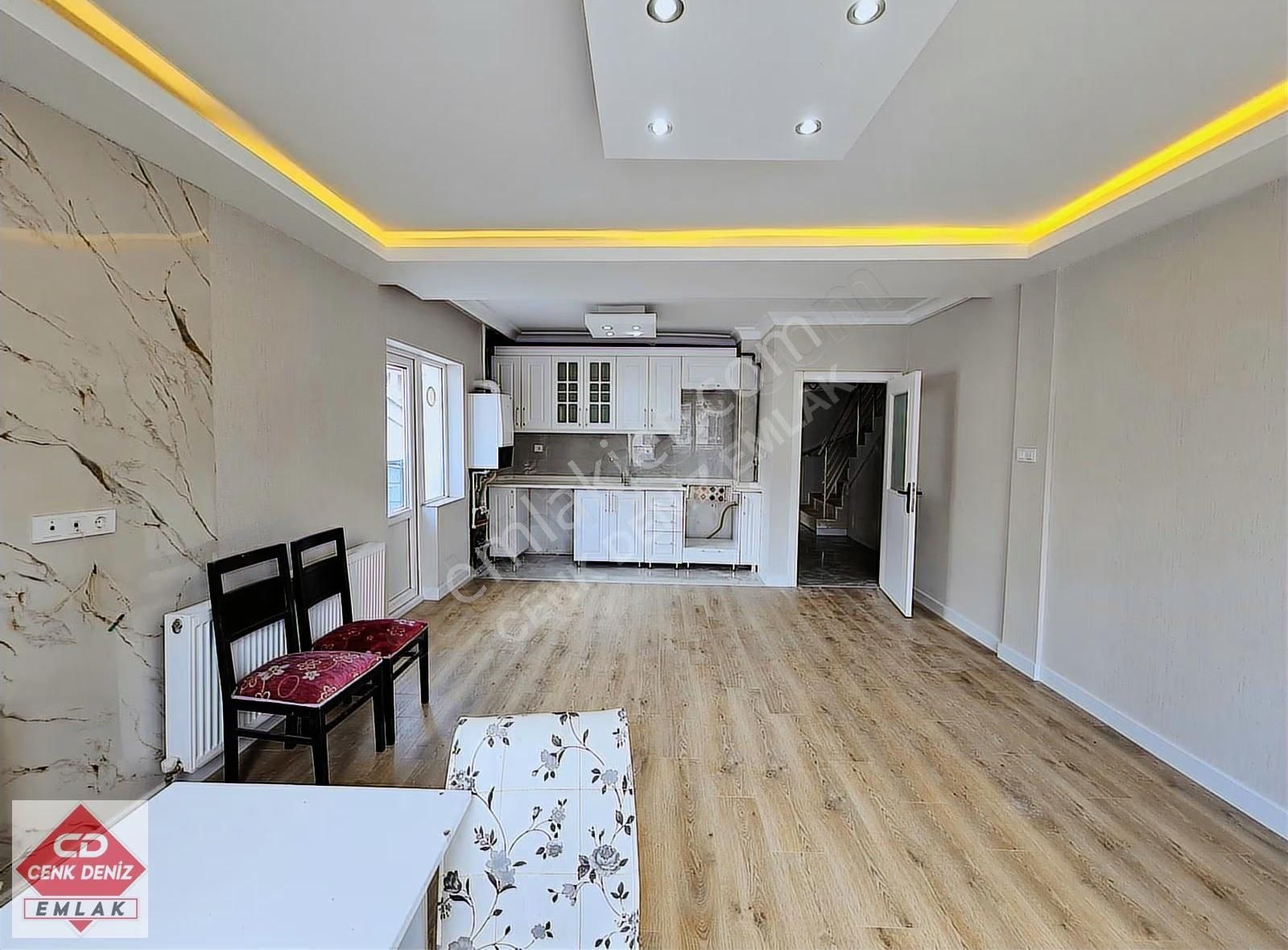 Cadde Üzeri Güney Cephe Full Yapılı Açık Teraslı 4+1 Dubleks