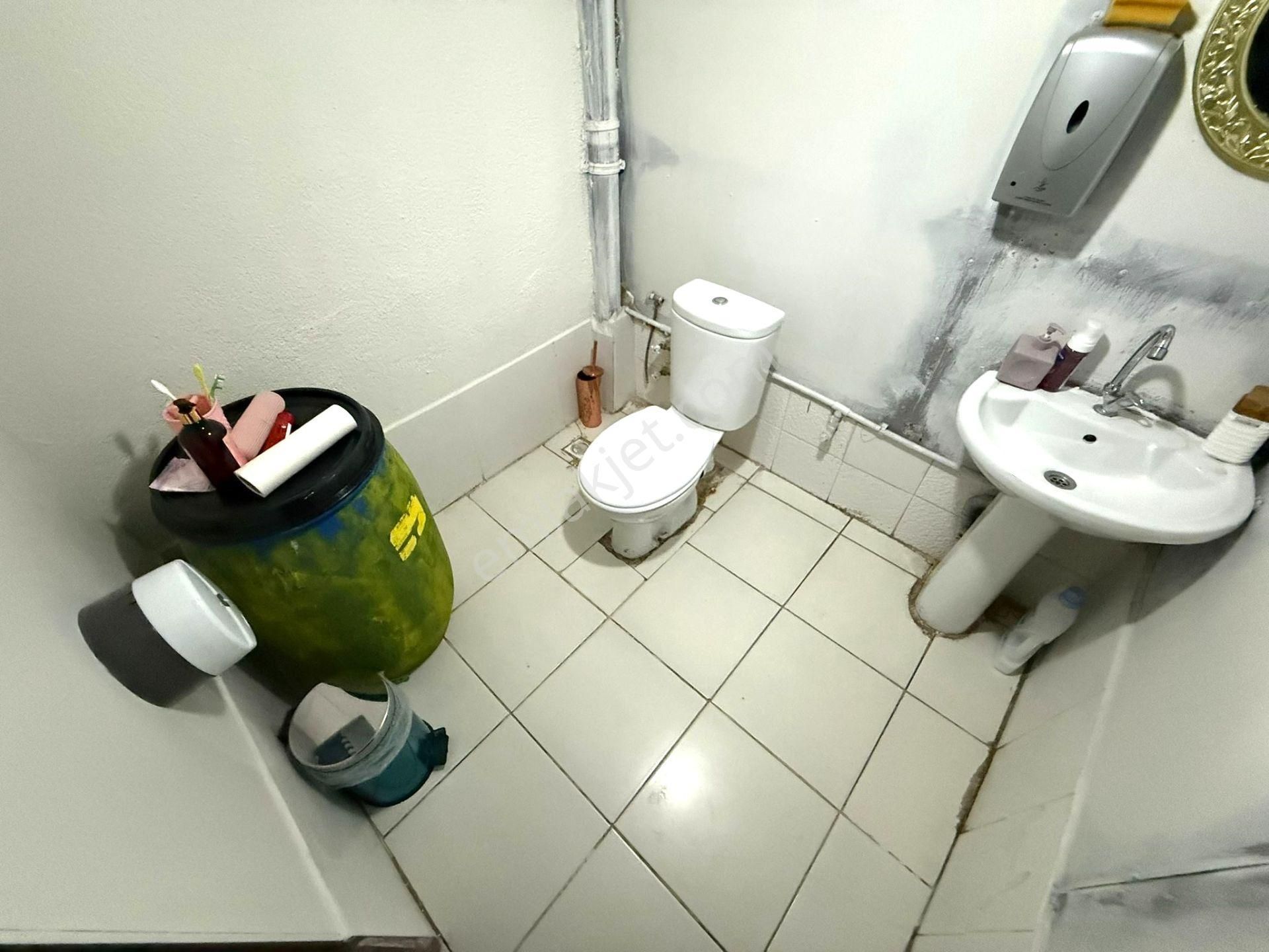 Seba'da Tevfikbey Mh 110m2 Hazır Müşterili 2 Katlı Devren Dükkan - Görsel 15