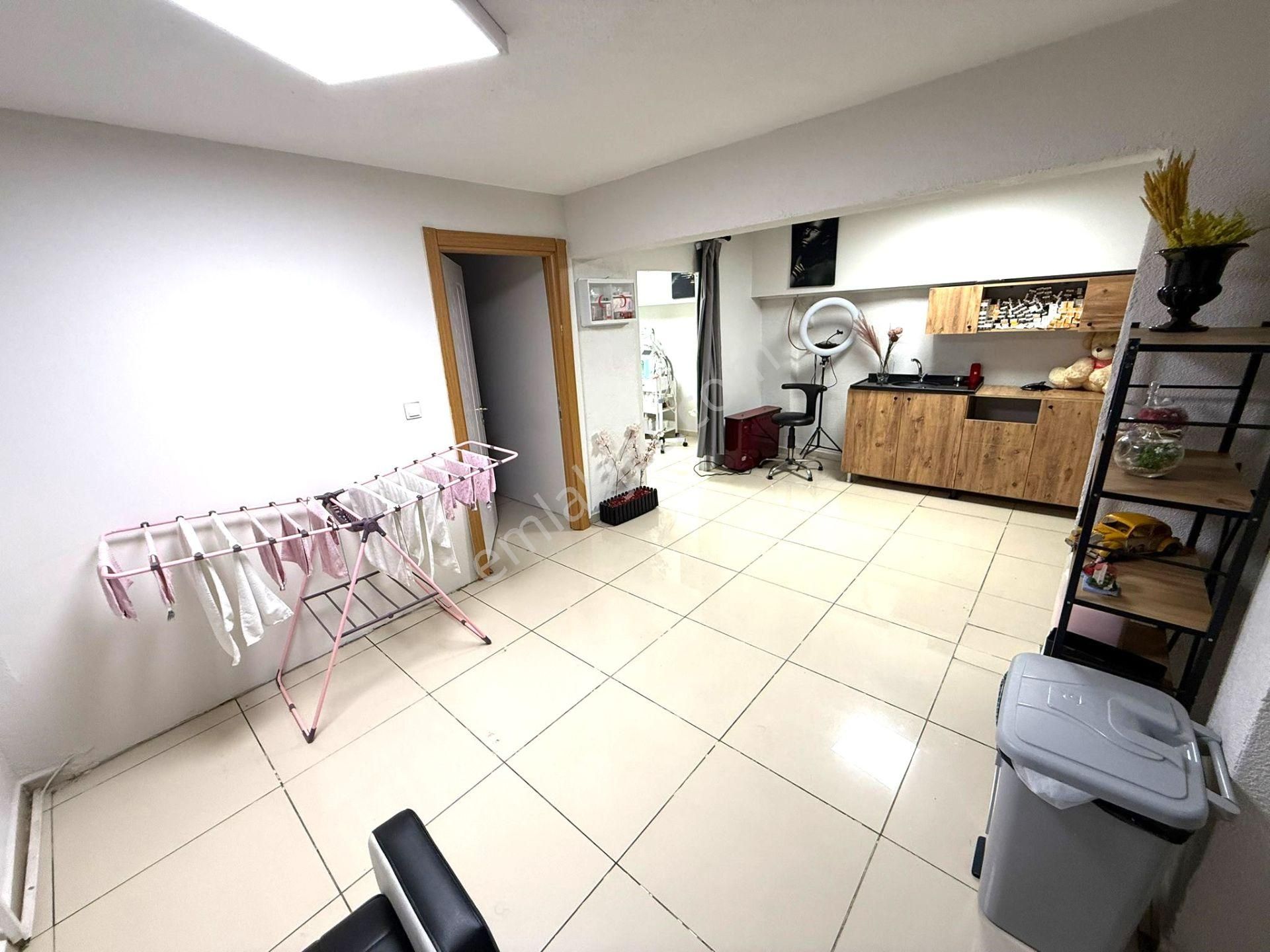 Seba'da Tevfikbey Mh 110m2 Hazır Müşterili 2 Katlı Devren Dükkan - Görsel 23