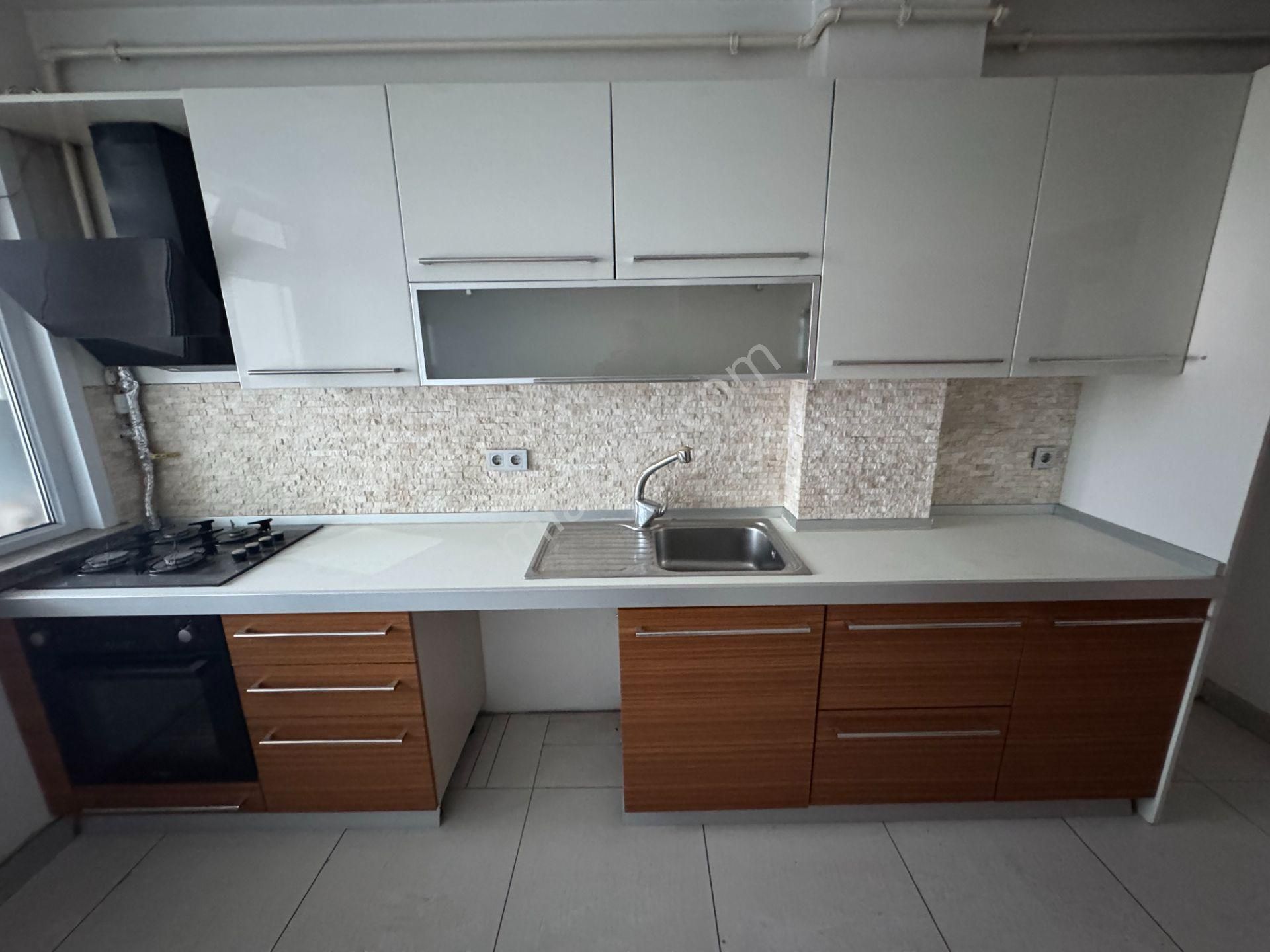 Turyap' Tan Vatan Caddesi Hıstorıa Avm Karşısında Asansörlü Binada 4+2 Dubleks Kiralık Daire - Görsel 25