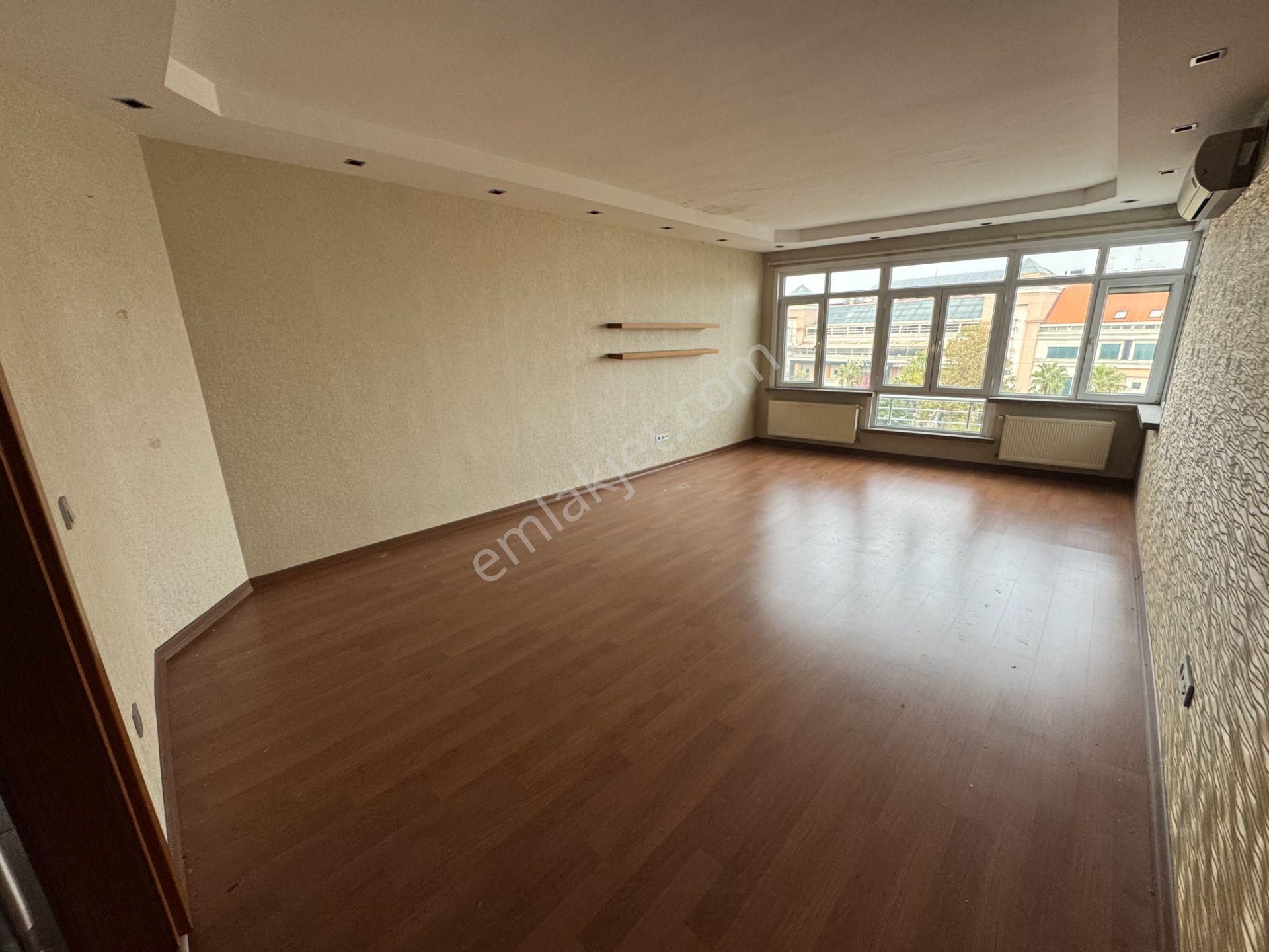 Turyap' Tan Vatan Caddesi Hıstorıa Avm Karşısında Asansörlü Binada 4+2 Dubleks Kiralık Daire - Görsel 16