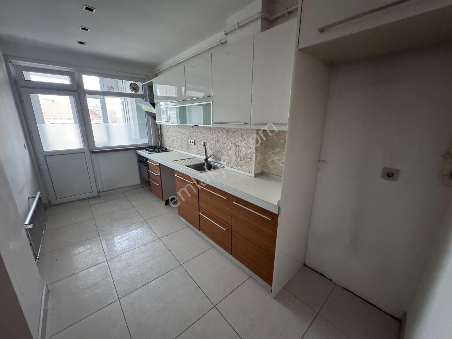 Turyap' Tan Vatan Caddesi Hıstorıa Avm Karşısında Asansörlü Binada 4+2 Dubleks Kiralık Daire - Görsel 24