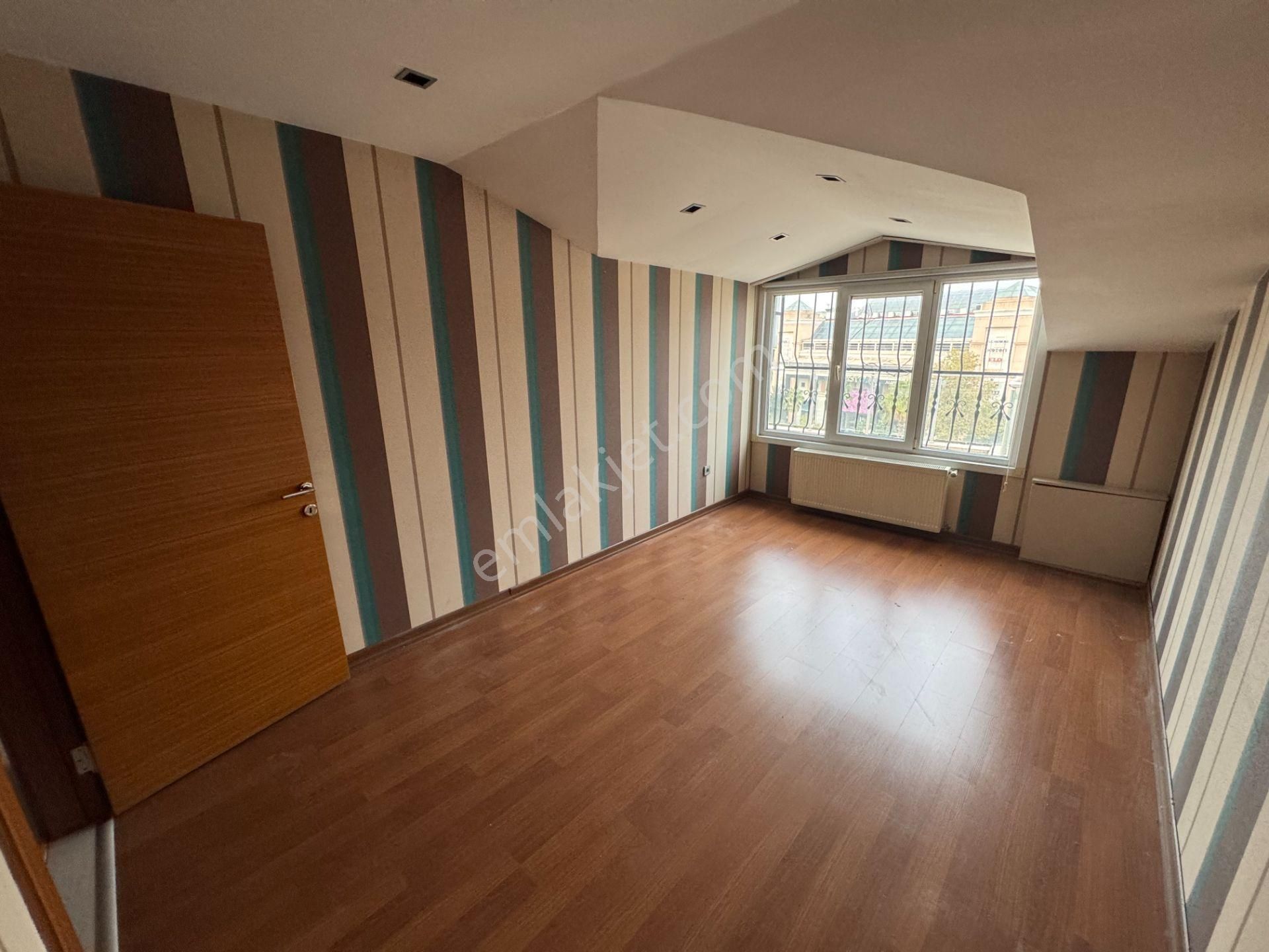 Turyap' Tan Vatan Caddesi Hıstorıa Avm Karşısında Asansörlü Binada 4+2 Dubleks Kiralık Daire - Görsel 7