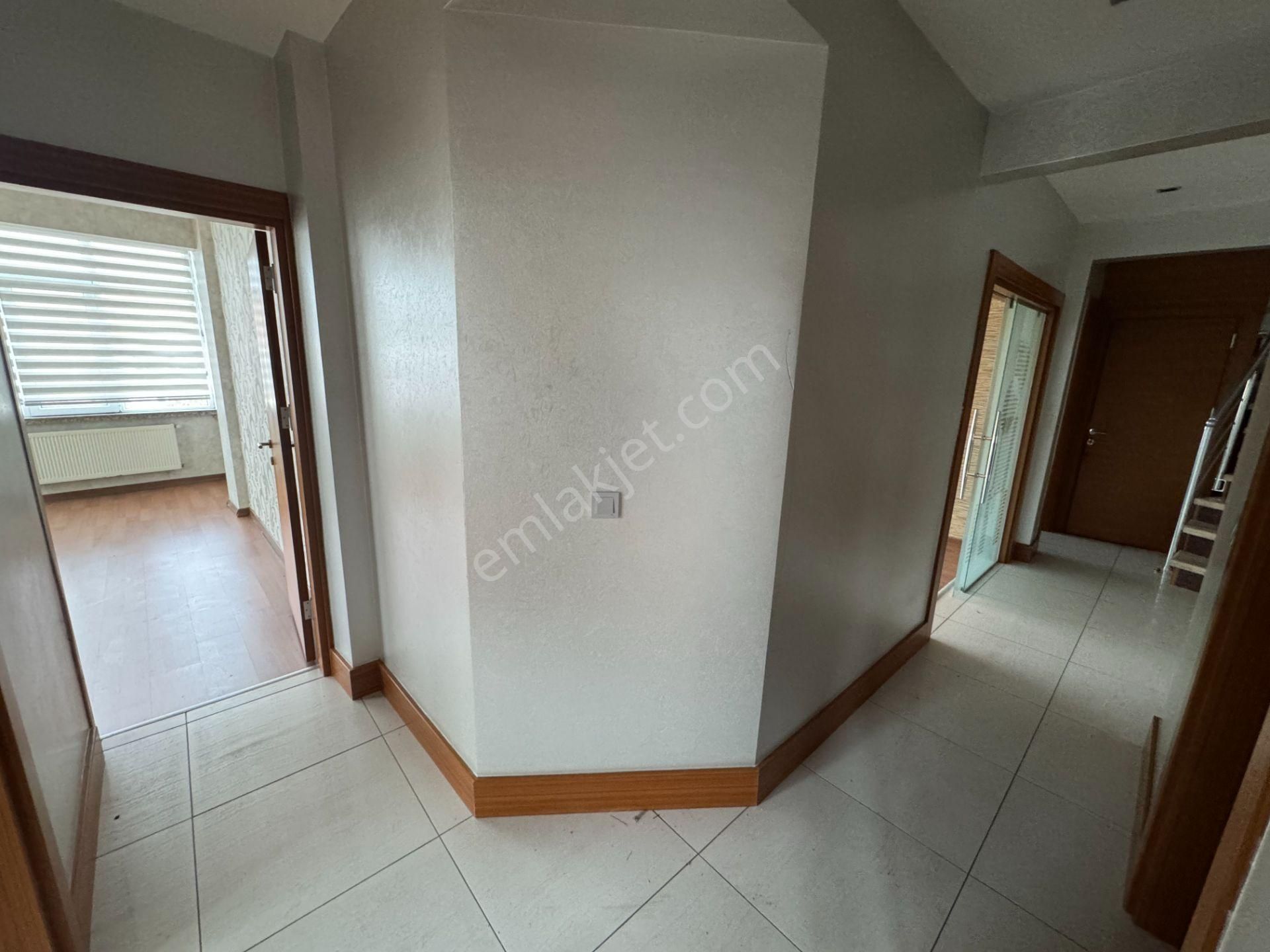 Turyap' Tan Vatan Caddesi Hıstorıa Avm Karşısında Asansörlü Binada 4+2 Dubleks Kiralık Daire - Görsel 23